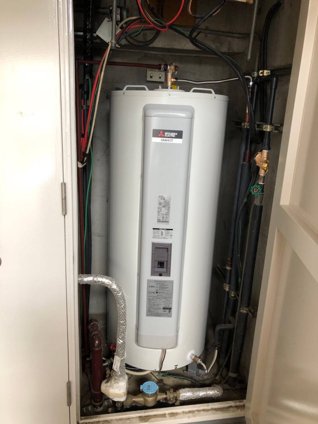 施工後 | 藤沢市周辺エリアのガス給湯器・電気温水器・エコキュート交換｜ 株式会社内藤商事