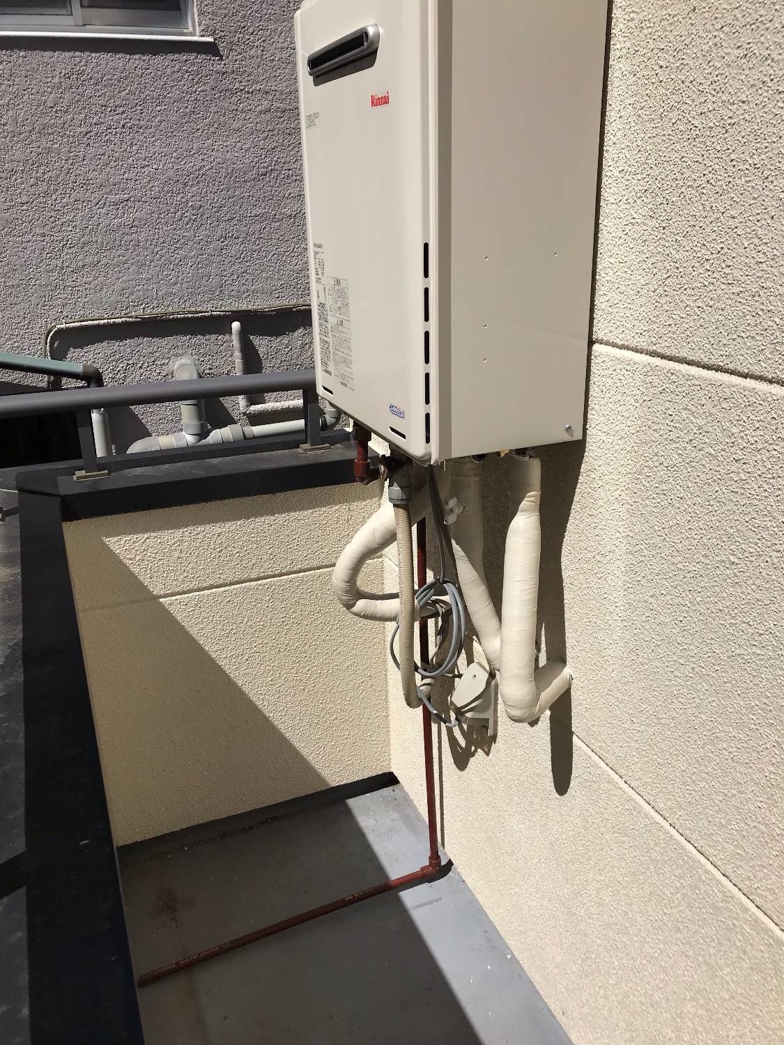 施工後 | 藤沢市周辺エリアのガス給湯器・電気温水器・エコキュート交換｜ 株式会社内藤商事