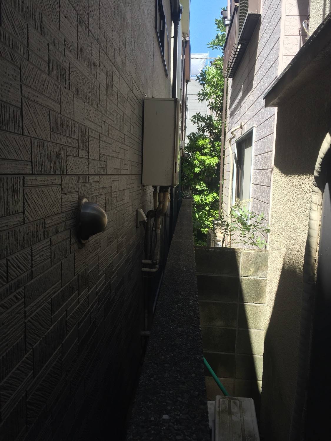 施工前 | 藤沢市周辺エリアのガス給湯器・電気温水器・エコキュート交換｜ 株式会社内藤商事