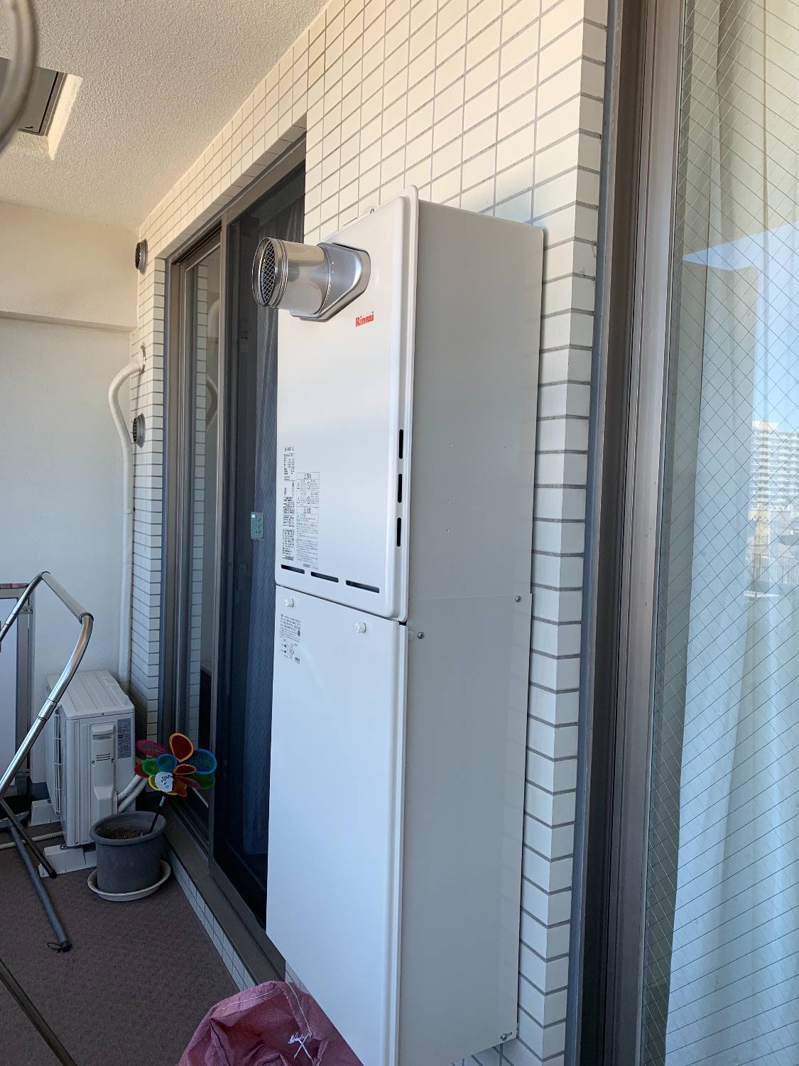 施工後 | 藤沢市周辺エリアのガス給湯器・電気温水器・エコキュート交換｜ 株式会社内藤商事