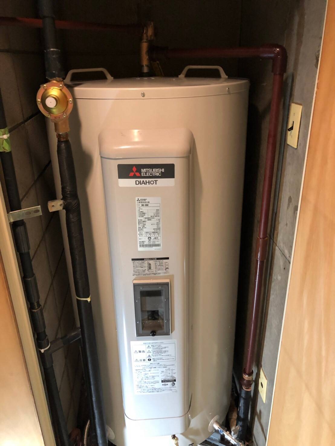 施工後 | 藤沢市周辺エリアのガス給湯器・電気温水器・エコキュート交換｜ 株式会社内藤商事