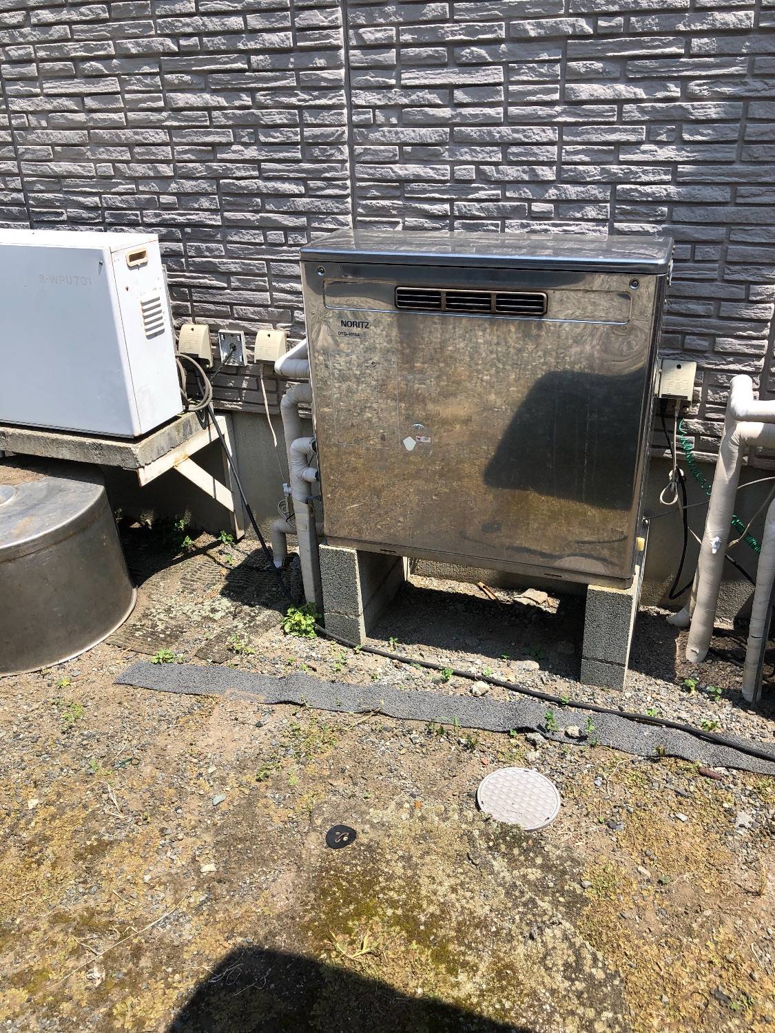 施工前 | 藤沢市周辺エリアのガス給湯器・電気温水器・エコキュート交換｜ 株式会社内藤商事