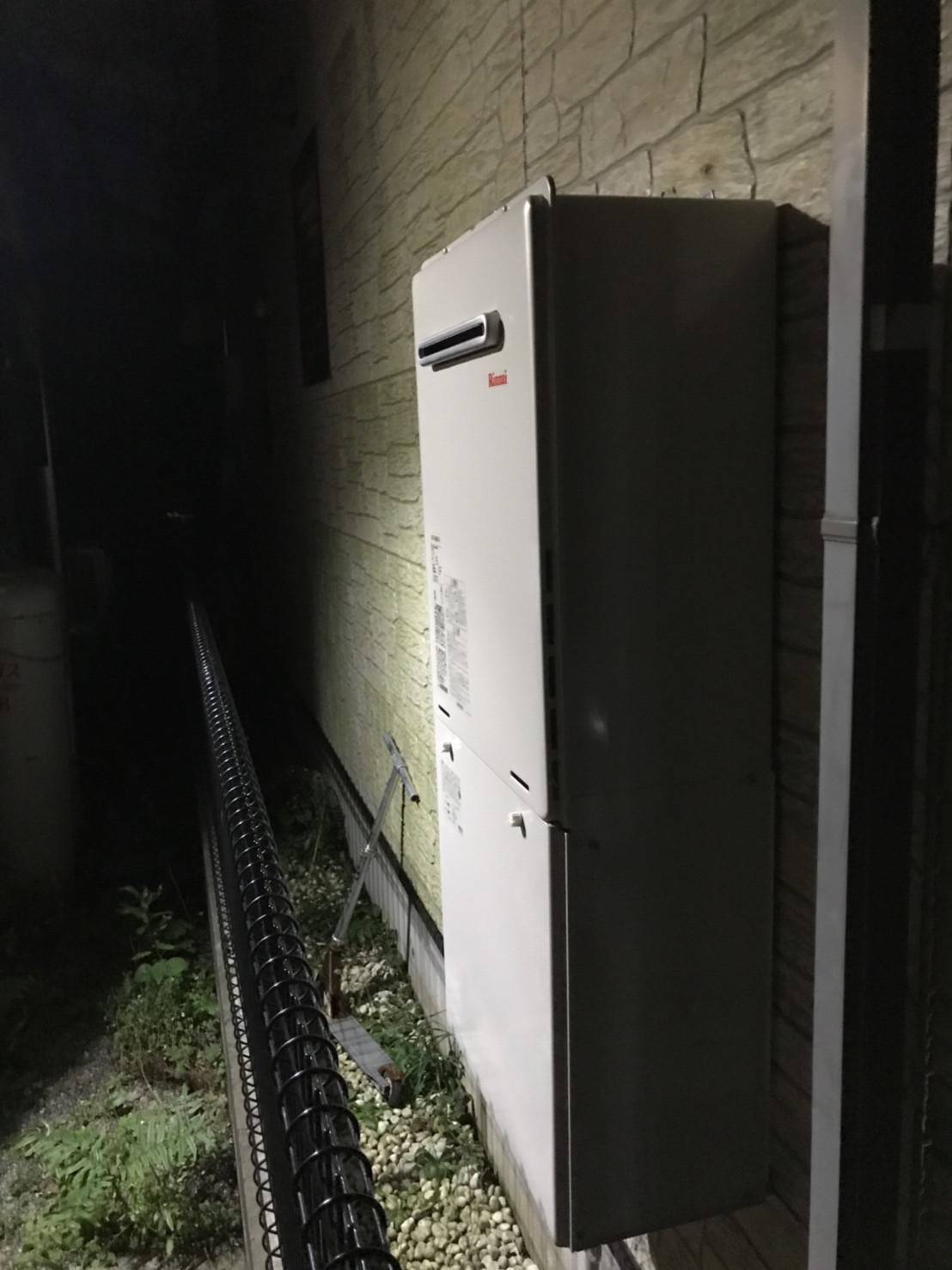 施工後 | 藤沢市周辺エリアのガス給湯器・電気温水器・エコキュート交換｜ 株式会社内藤商事