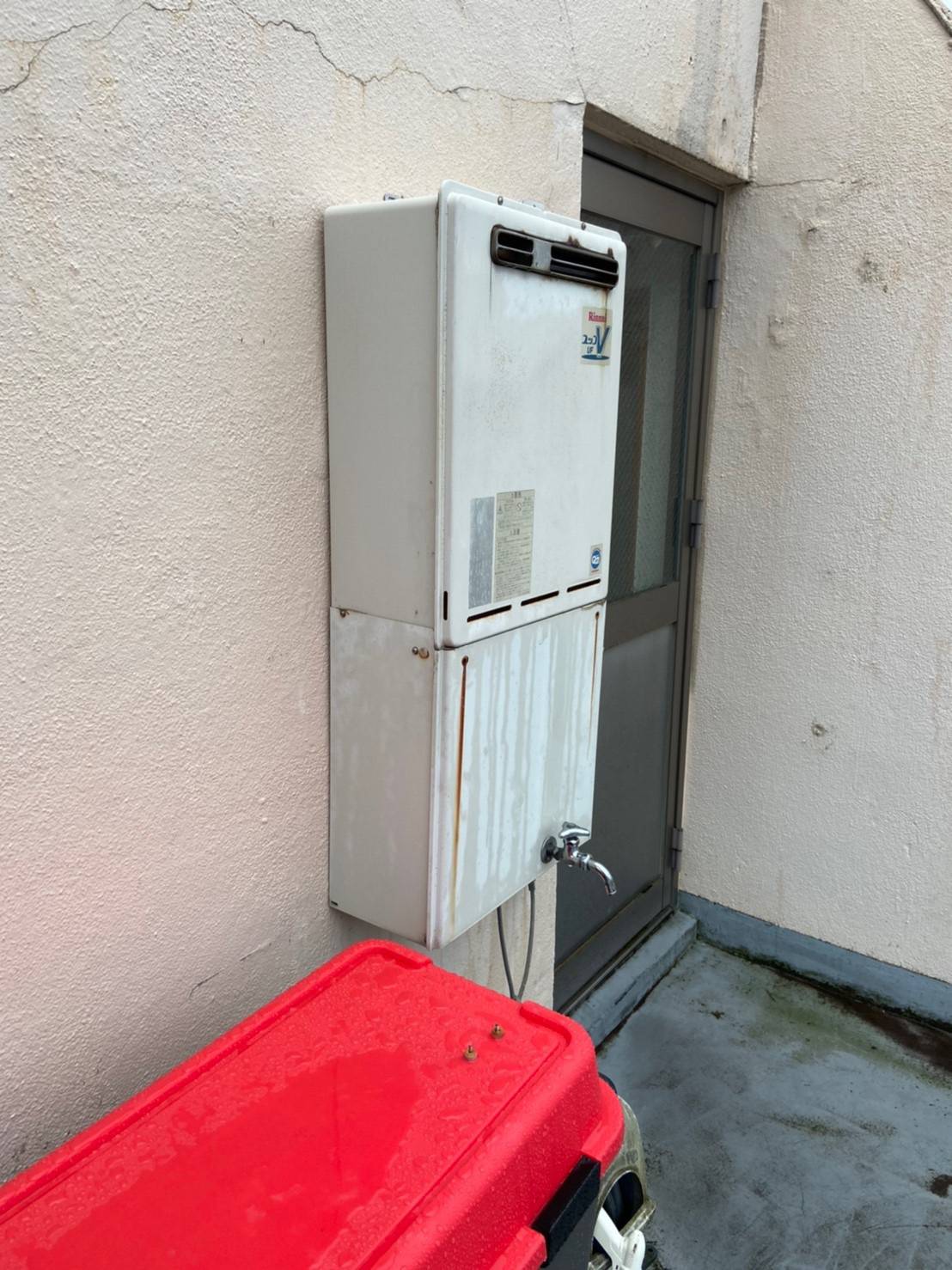 施工前 | 藤沢市周辺エリアのガス給湯器・電気温水器・エコキュート交換｜ 株式会社内藤商事