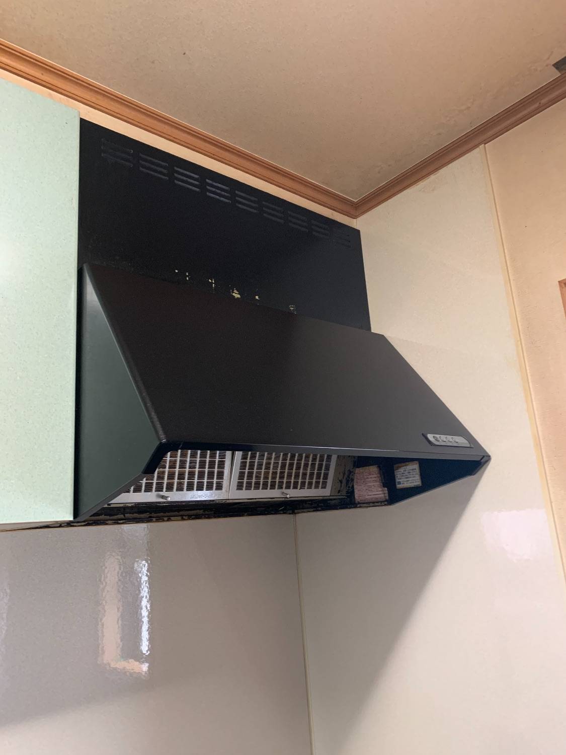 施工前 | 藤沢市周辺エリアのガス給湯器・電気温水器・エコキュート交換｜ 株式会社内藤商事