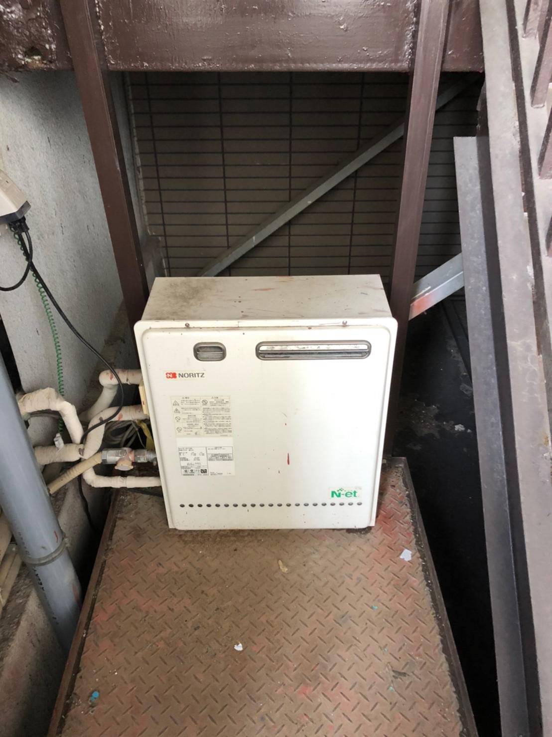 施工前 | 藤沢市周辺エリアのガス給湯器・電気温水器・エコキュート交換｜ 株式会社内藤商事