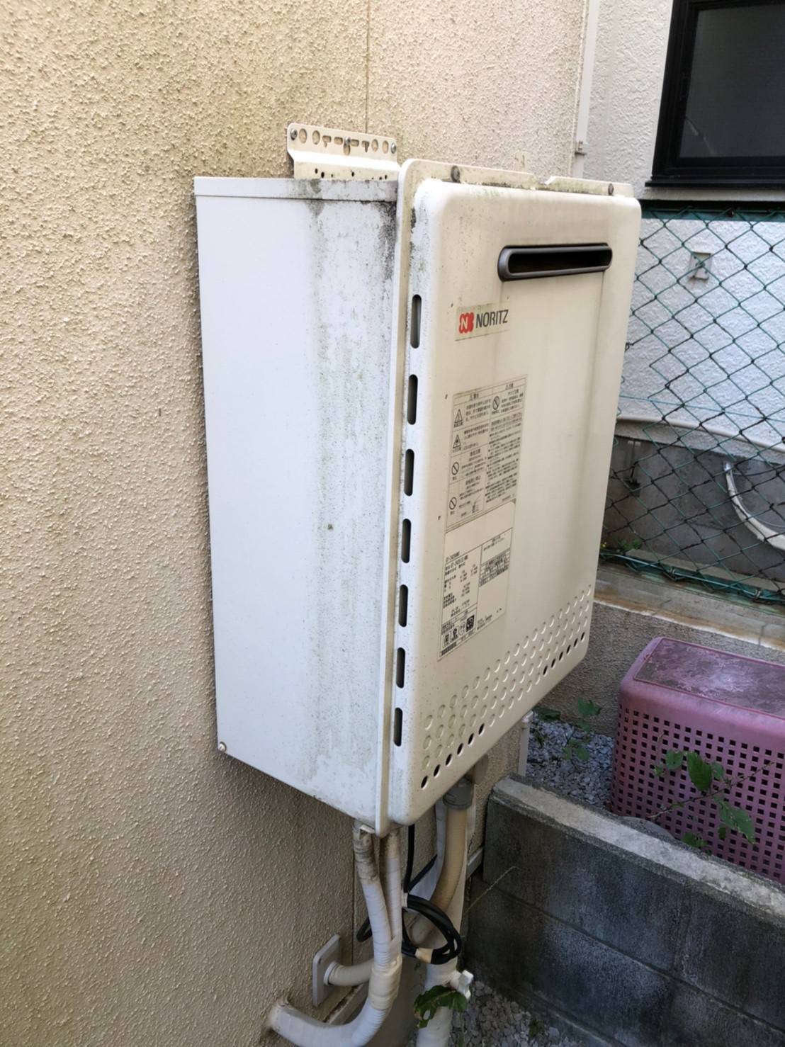 施工前 | 藤沢市周辺エリアのガス給湯器・電気温水器・エコキュート交換｜ 株式会社内藤商事