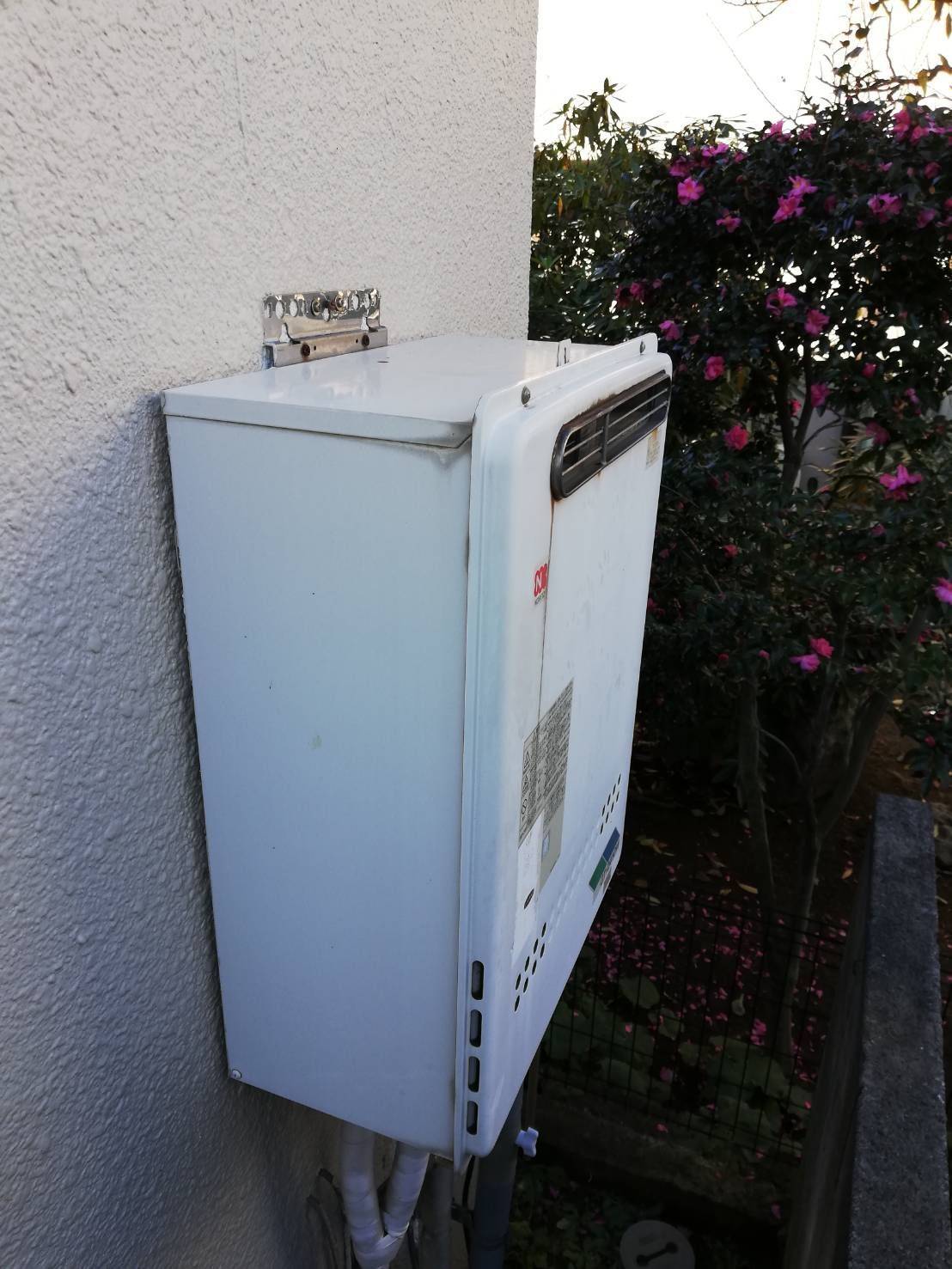 施工前 | 藤沢市周辺エリアのガス給湯器・電気温水器・エコキュート交換｜ 株式会社内藤商事