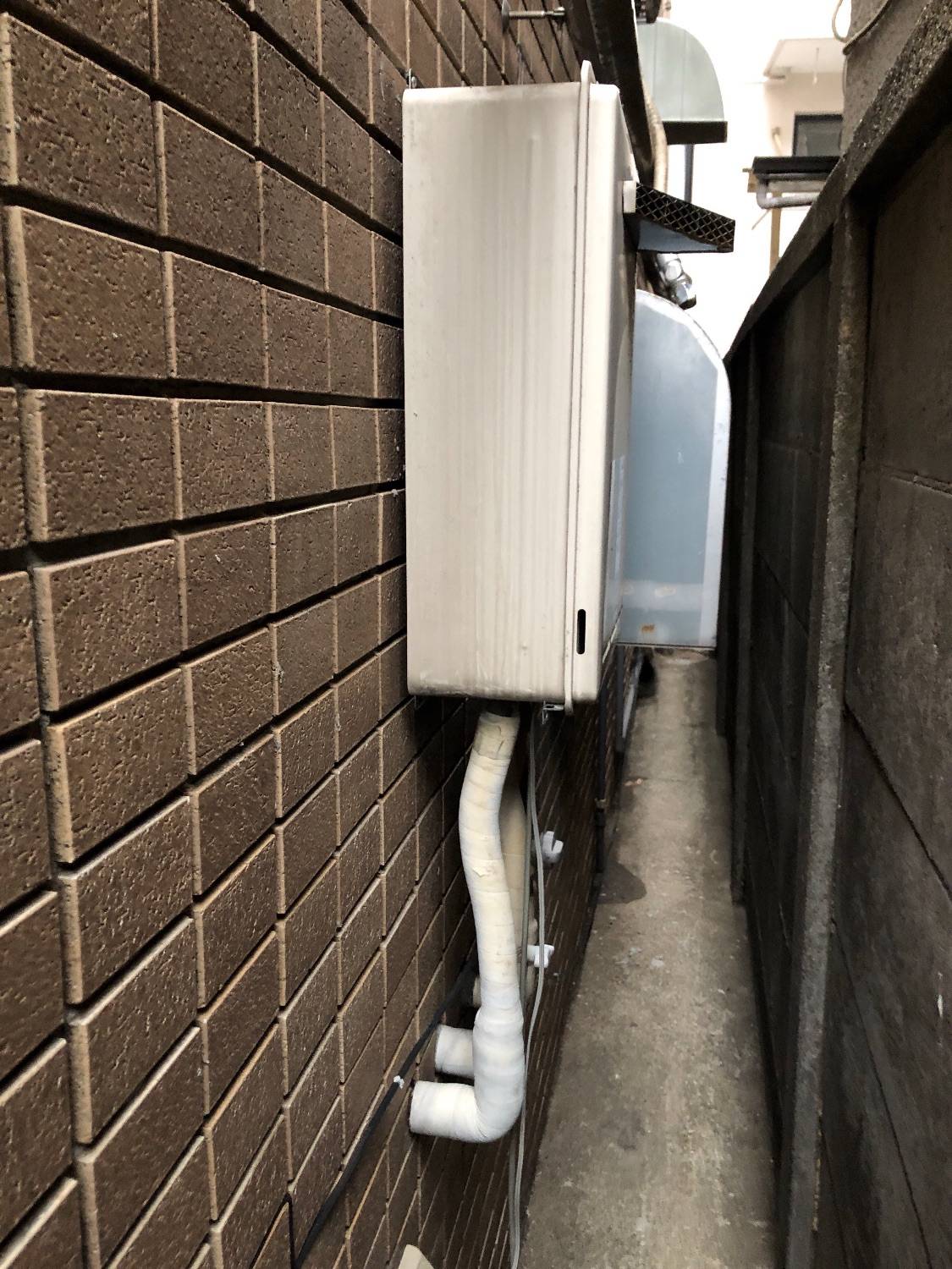 施工前 | 藤沢市周辺エリアのガス給湯器・電気温水器・エコキュート交換｜ 株式会社内藤商事