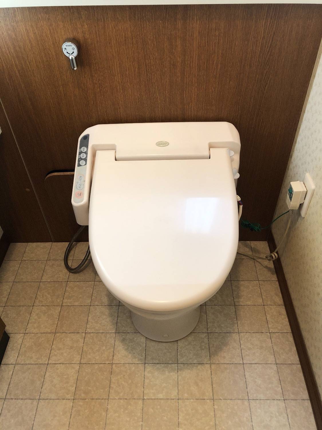 施工前 | 藤沢市周辺エリアのガス給湯器・電気温水器・エコキュート交換｜ 株式会社内藤商事