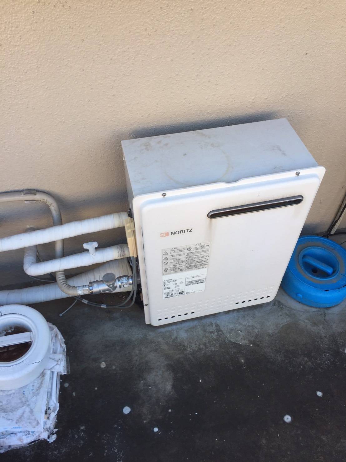 施工前 | 藤沢市周辺エリアのガス給湯器・電気温水器・エコキュート交換｜ 株式会社内藤商事