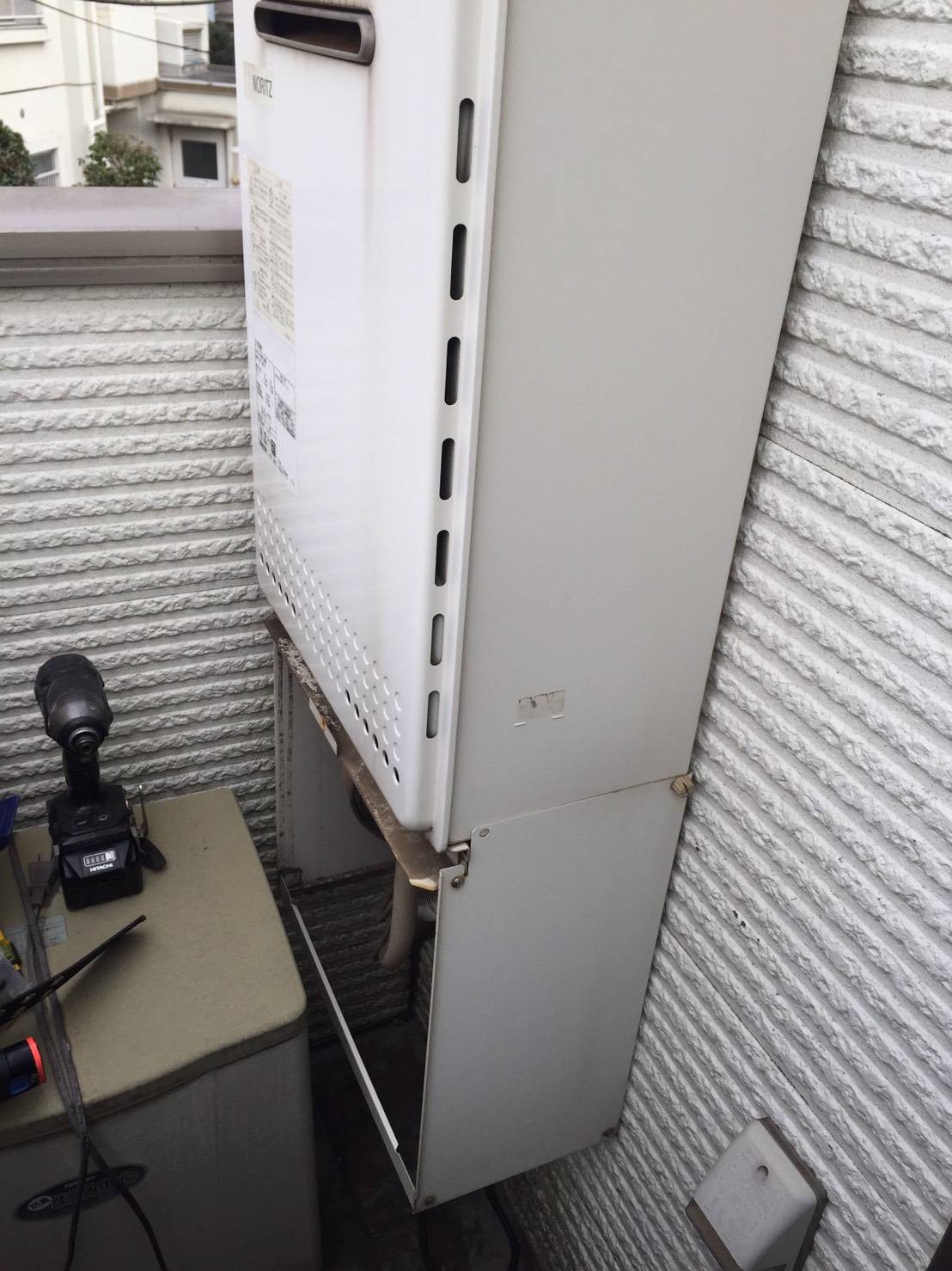 施工前 | 藤沢市周辺エリアのガス給湯器・電気温水器・エコキュート交換｜ 株式会社内藤商事