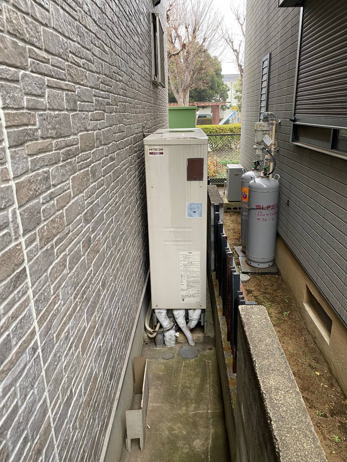 施工前 | 藤沢市周辺エリアのガス給湯器・電気温水器・エコキュート交換｜ 株式会社内藤商事