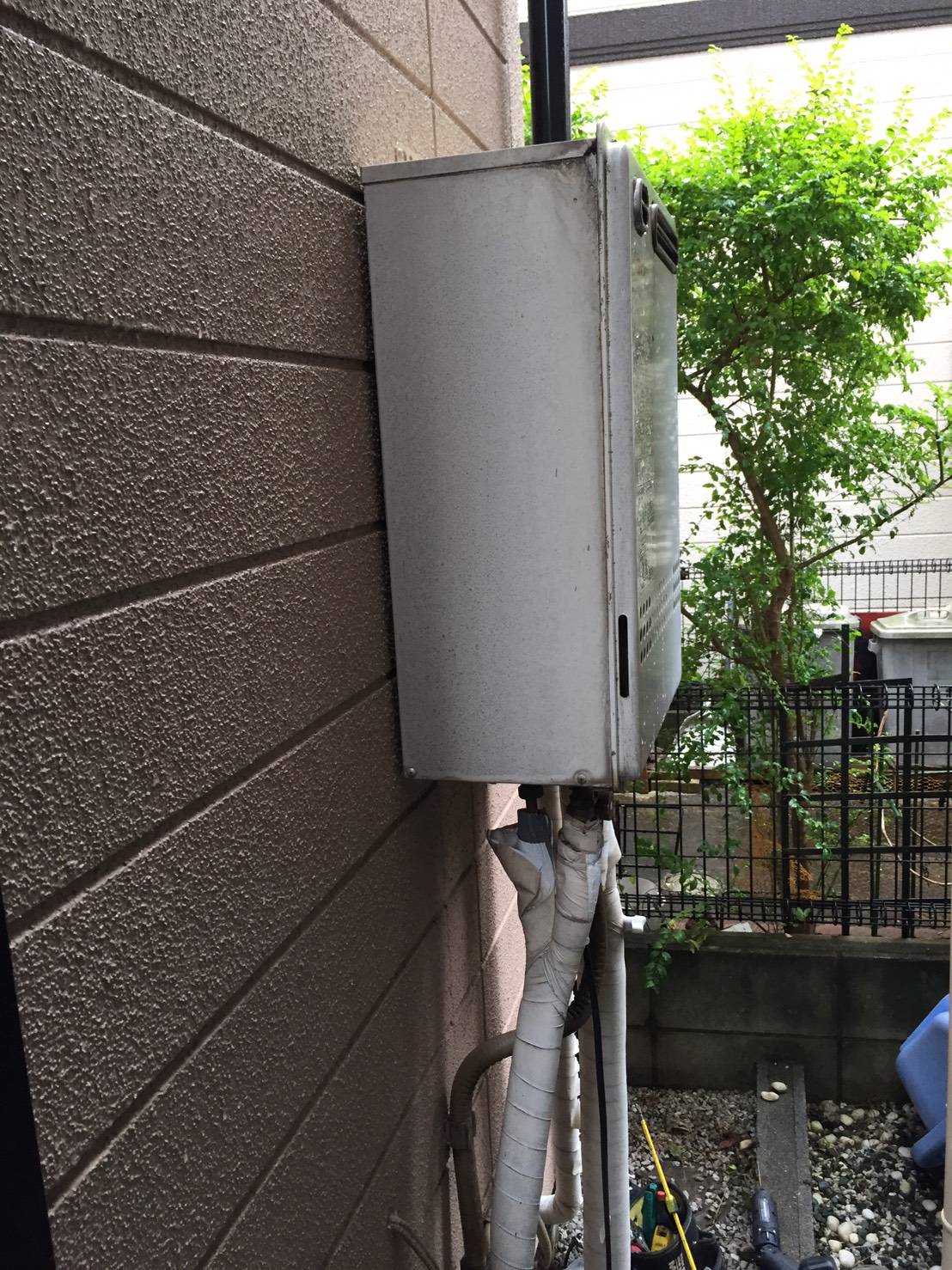 施工前 | 藤沢市周辺エリアのガス給湯器・電気温水器・エコキュート交換｜ 株式会社内藤商事