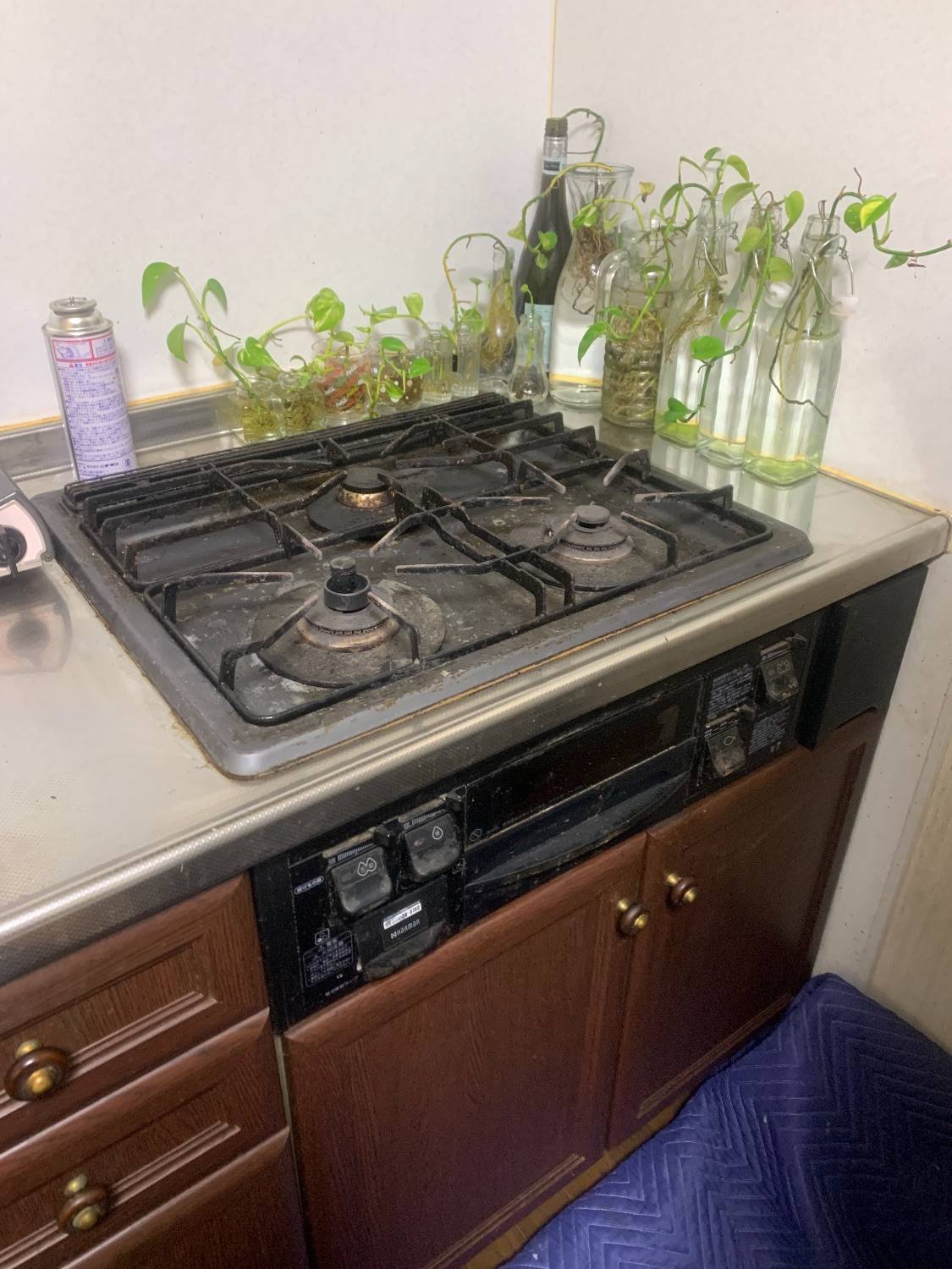 施工前 | 藤沢市周辺エリアのガス給湯器・電気温水器・エコキュート交換｜ 株式会社内藤商事