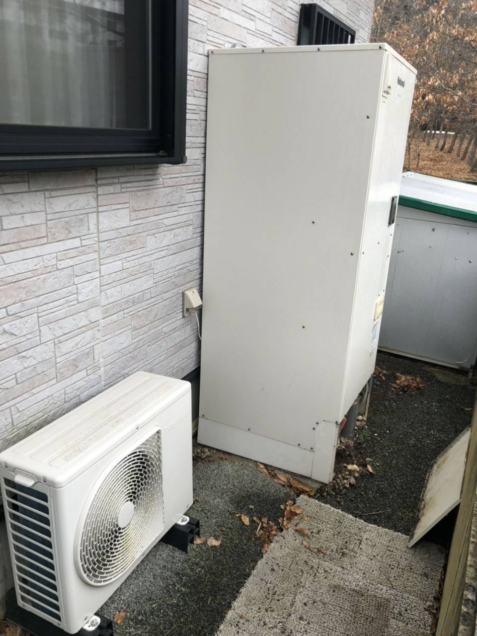 施工前 | 藤沢市周辺エリアのガス給湯器・電気温水器・エコキュート交換｜ 株式会社内藤商事