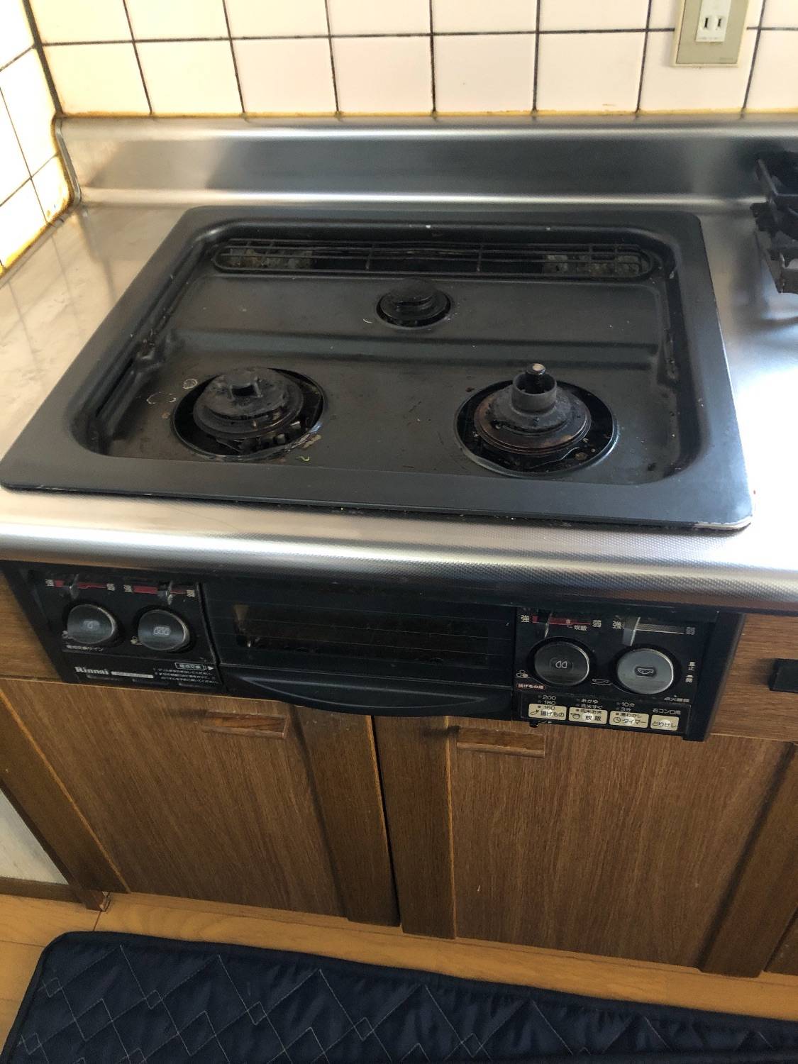 施工前 | 藤沢市周辺エリアのガス給湯器・電気温水器・エコキュート交換｜ 株式会社内藤商事