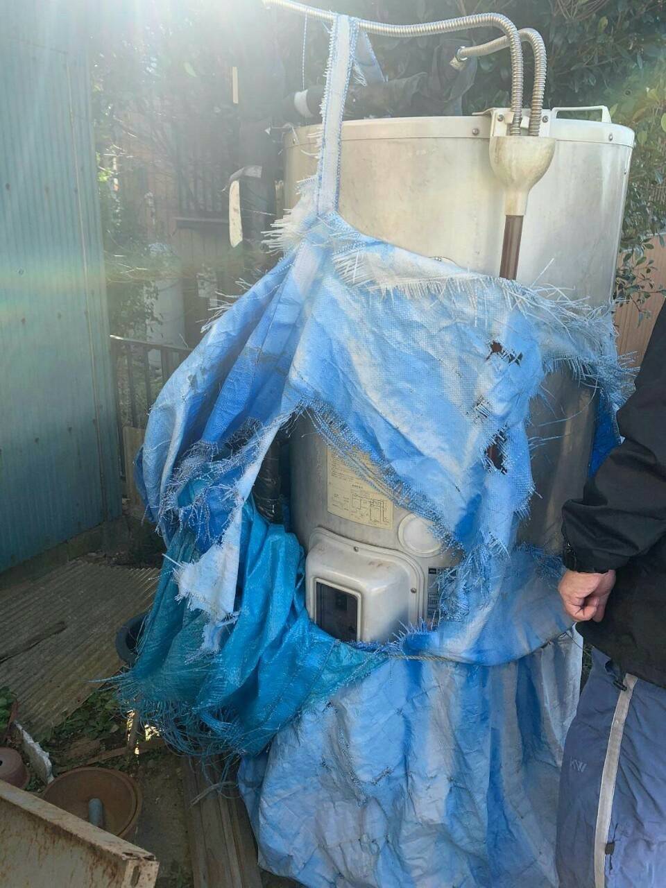 施工前 | 藤沢市周辺エリアのガス給湯器・電気温水器・エコキュート交換｜ 株式会社内藤商事