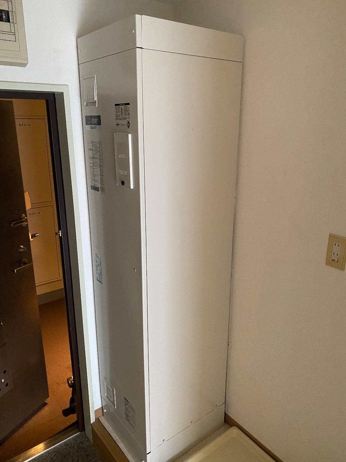 施工後 | 藤沢市周辺エリアのガス給湯器・電気温水器・エコキュート交換｜ 株式会社内藤商事