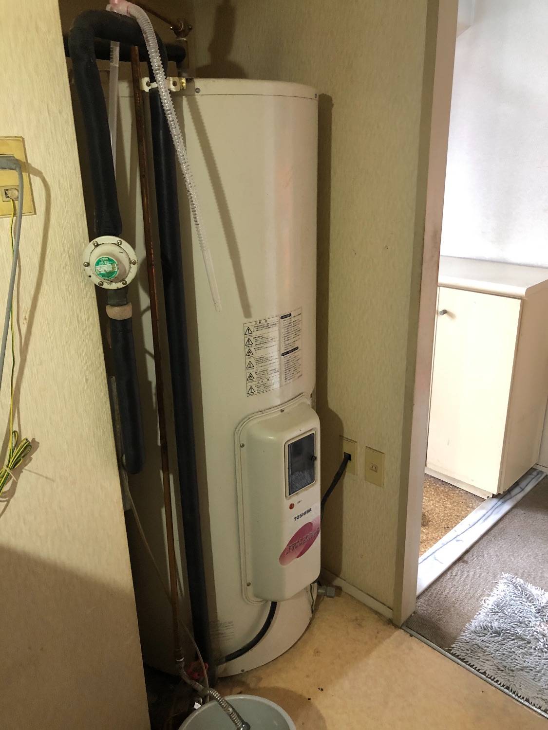 施工前 | 藤沢市周辺エリアのガス給湯器・電気温水器・エコキュート交換｜ 株式会社内藤商事