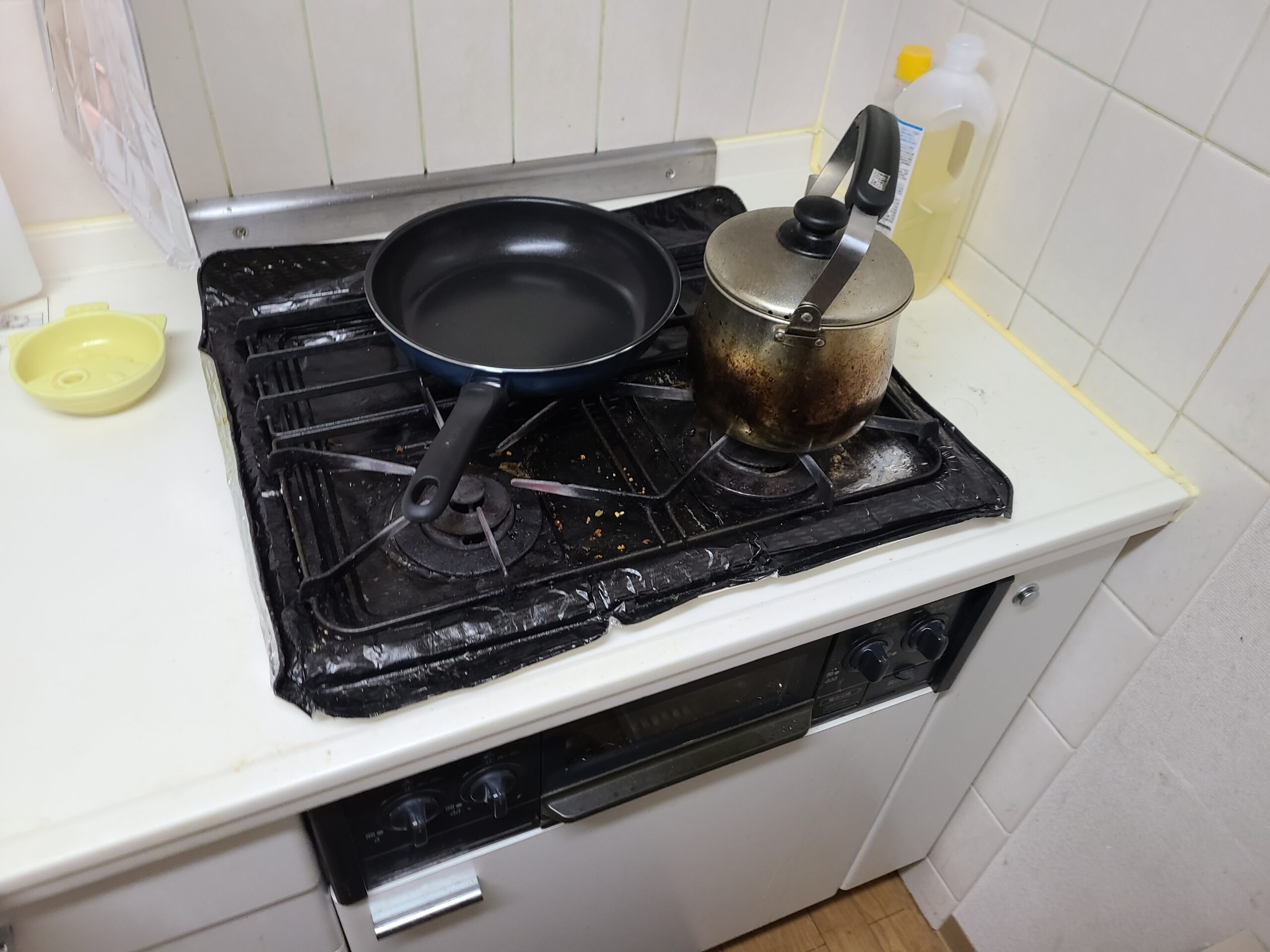 施工前 | 藤沢市周辺エリアのガス給湯器・電気温水器・エコキュート交換｜ 株式会社内藤商事