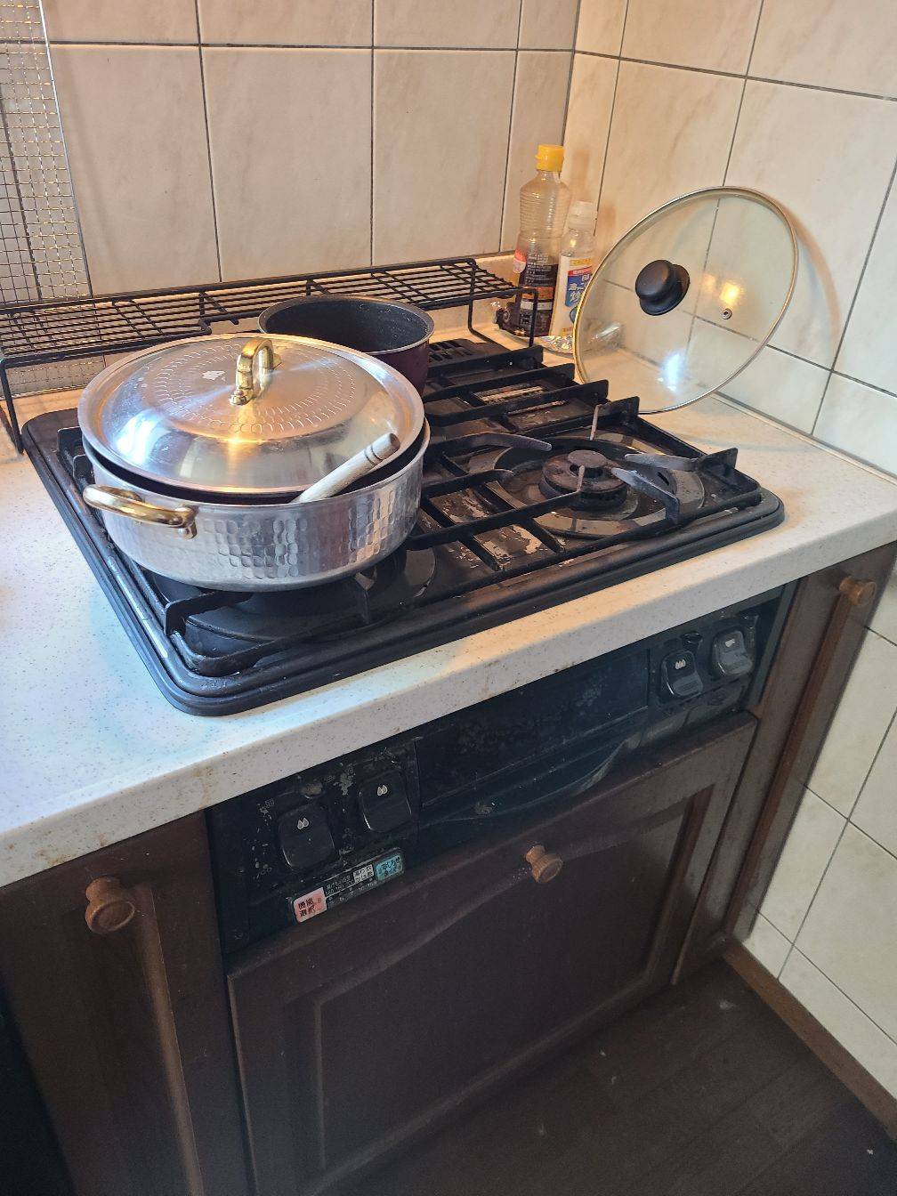 施工前 | 藤沢市周辺エリアのガス給湯器・電気温水器・エコキュート交換｜ 株式会社内藤商事