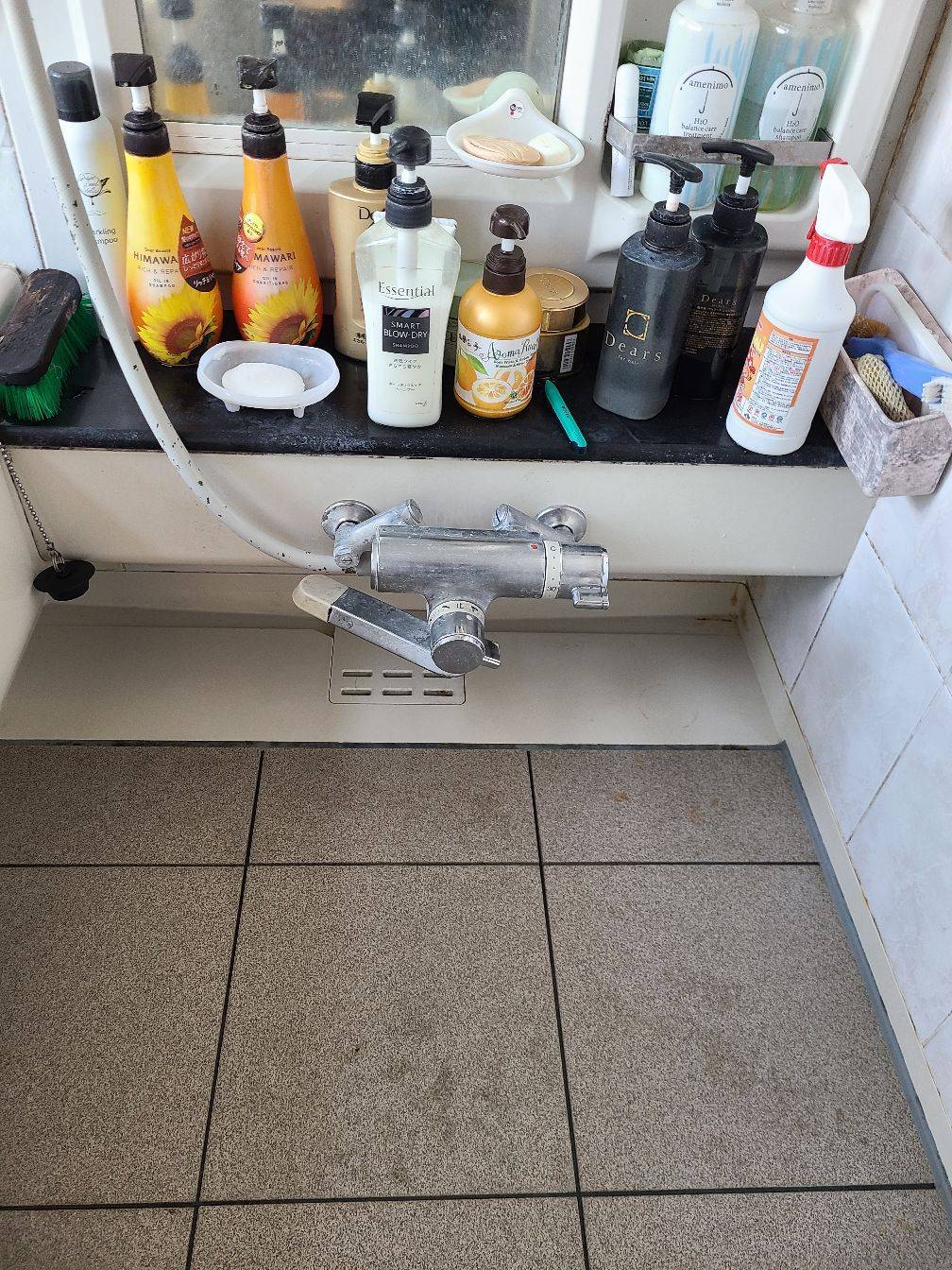 施工前 | 藤沢市周辺エリアのガス給湯器・電気温水器・エコキュート交換｜ 株式会社内藤商事