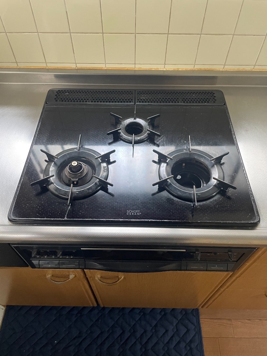 施工前 | 藤沢市周辺エリアのガス給湯器・電気温水器・エコキュート交換｜ 株式会社内藤商事