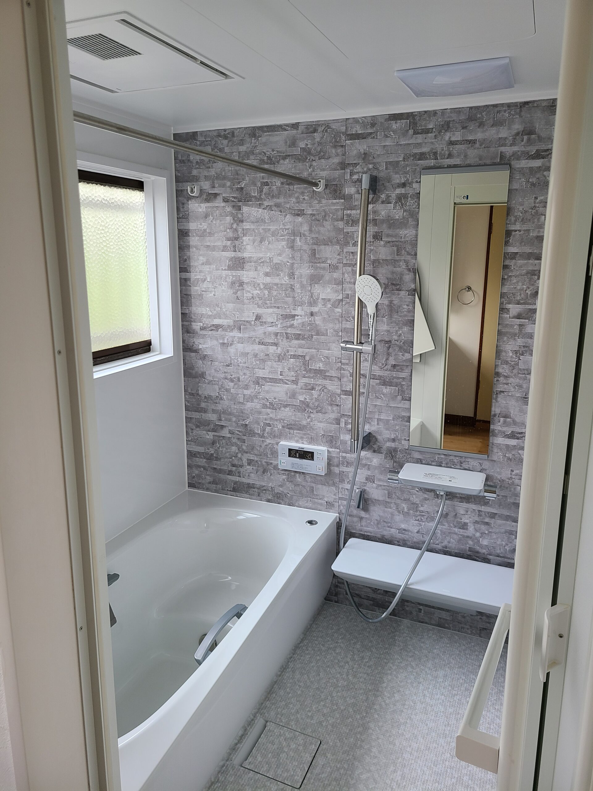 施工後 | 藤沢市周辺エリアのガス給湯器・電気温水器・エコキュート交換｜ 株式会社内藤商事