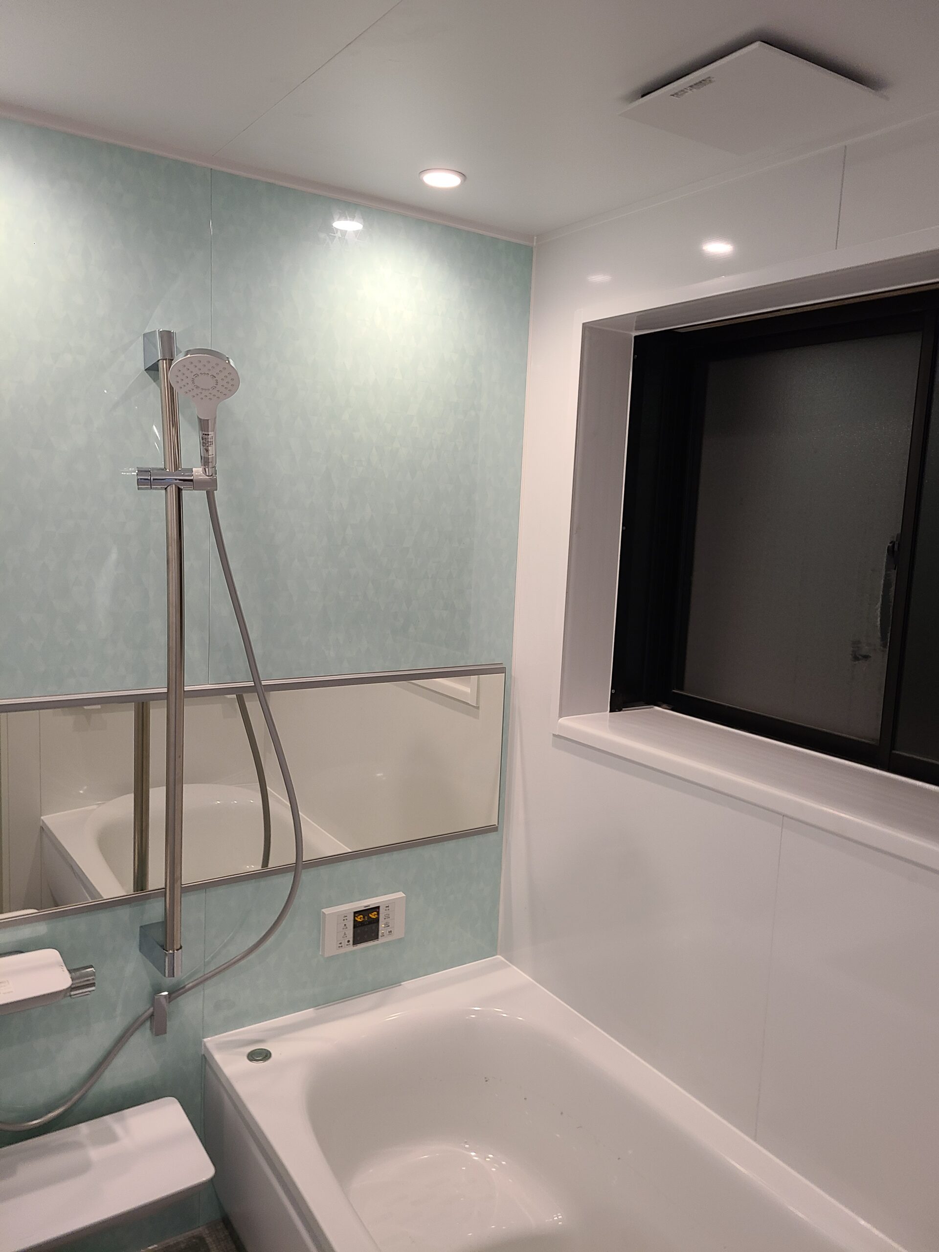 施工後 | 藤沢市周辺エリアのガス給湯器・電気温水器・エコキュート交換｜ 株式会社内藤商事