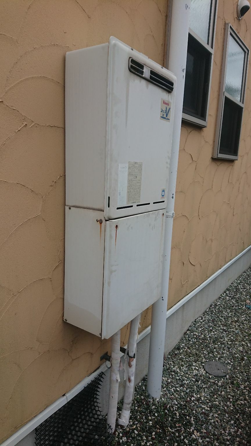 施工前 | 藤沢市周辺エリアのガス給湯器・電気温水器・エコキュート交換｜ 株式会社内藤商事