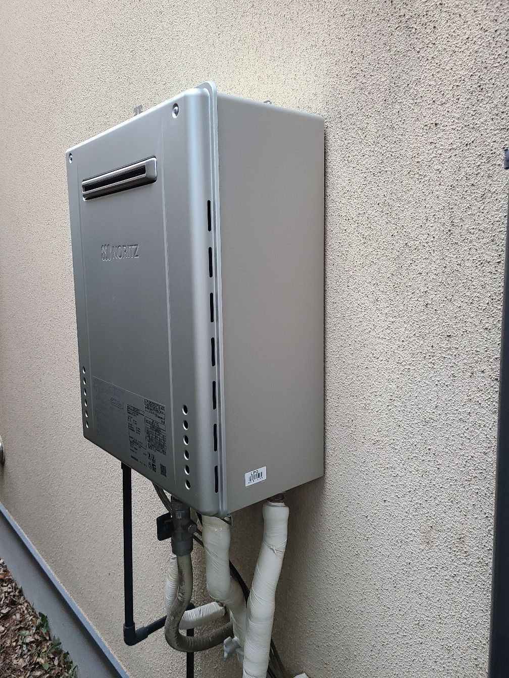 施工後 | 藤沢市周辺エリアのガス給湯器・電気温水器・エコキュート交換｜ 株式会社内藤商事