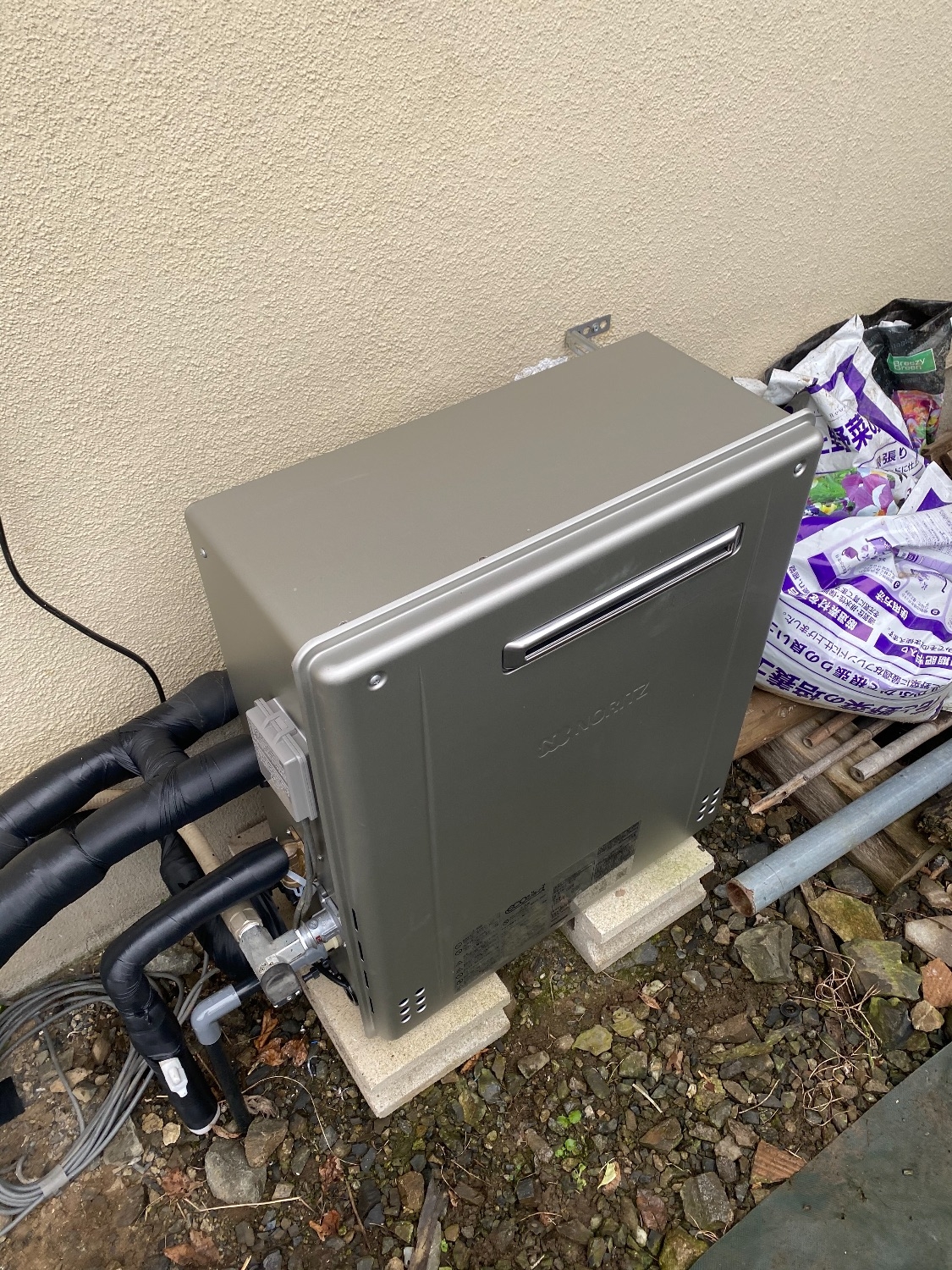 施工後 | 藤沢市周辺エリアのガス給湯器・電気温水器・エコキュート交換｜ 株式会社内藤商事