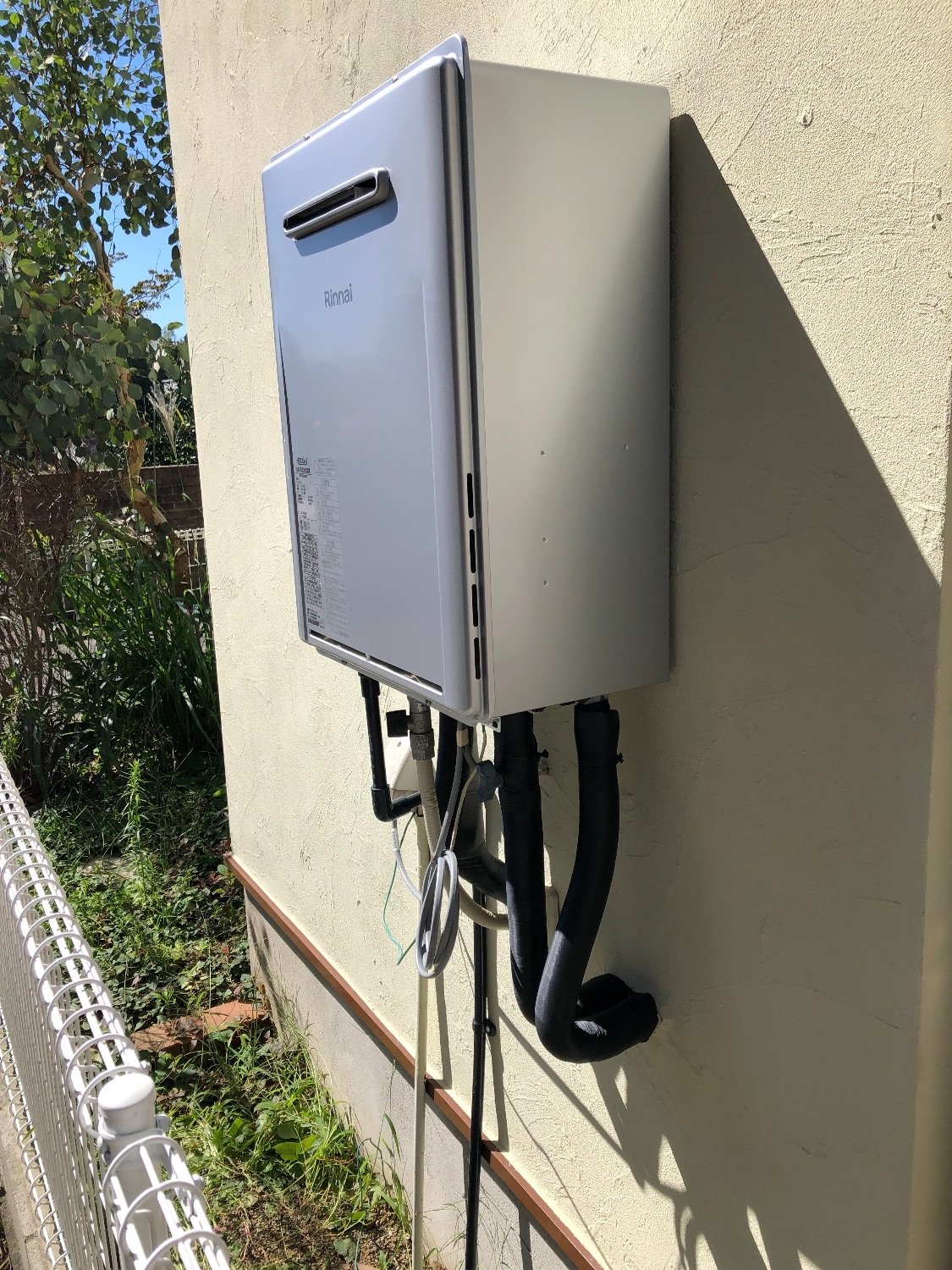 施工後 | 藤沢市周辺エリアのガス給湯器・電気温水器・エコキュート交換｜ 株式会社内藤商事