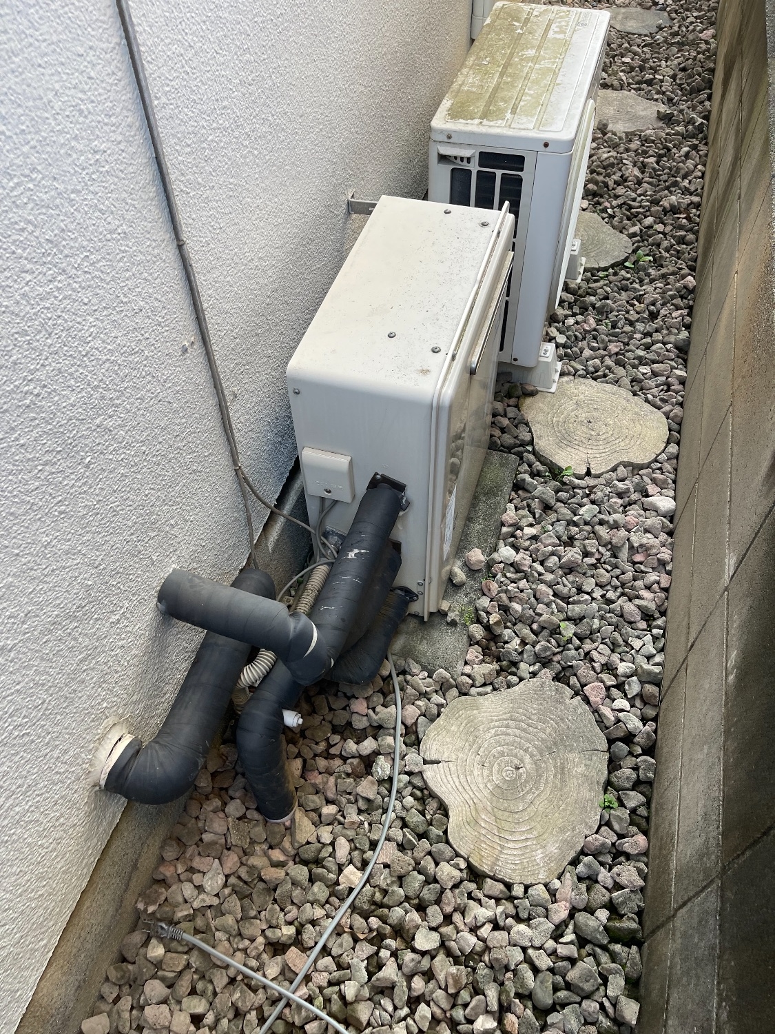 施工前 | 藤沢市周辺エリアのガス給湯器・電気温水器・エコキュート交換｜ 株式会社内藤商事