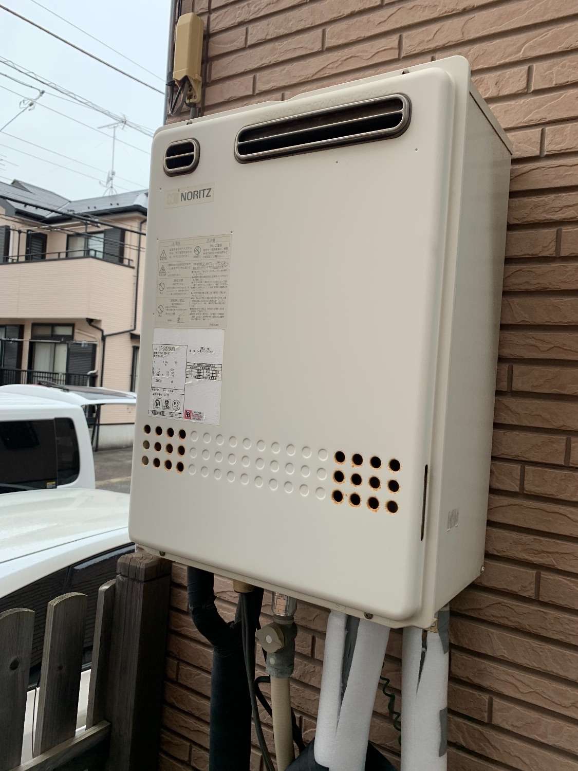 施工前 | 藤沢市周辺エリアのガス給湯器・電気温水器・エコキュート交換｜ 株式会社内藤商事