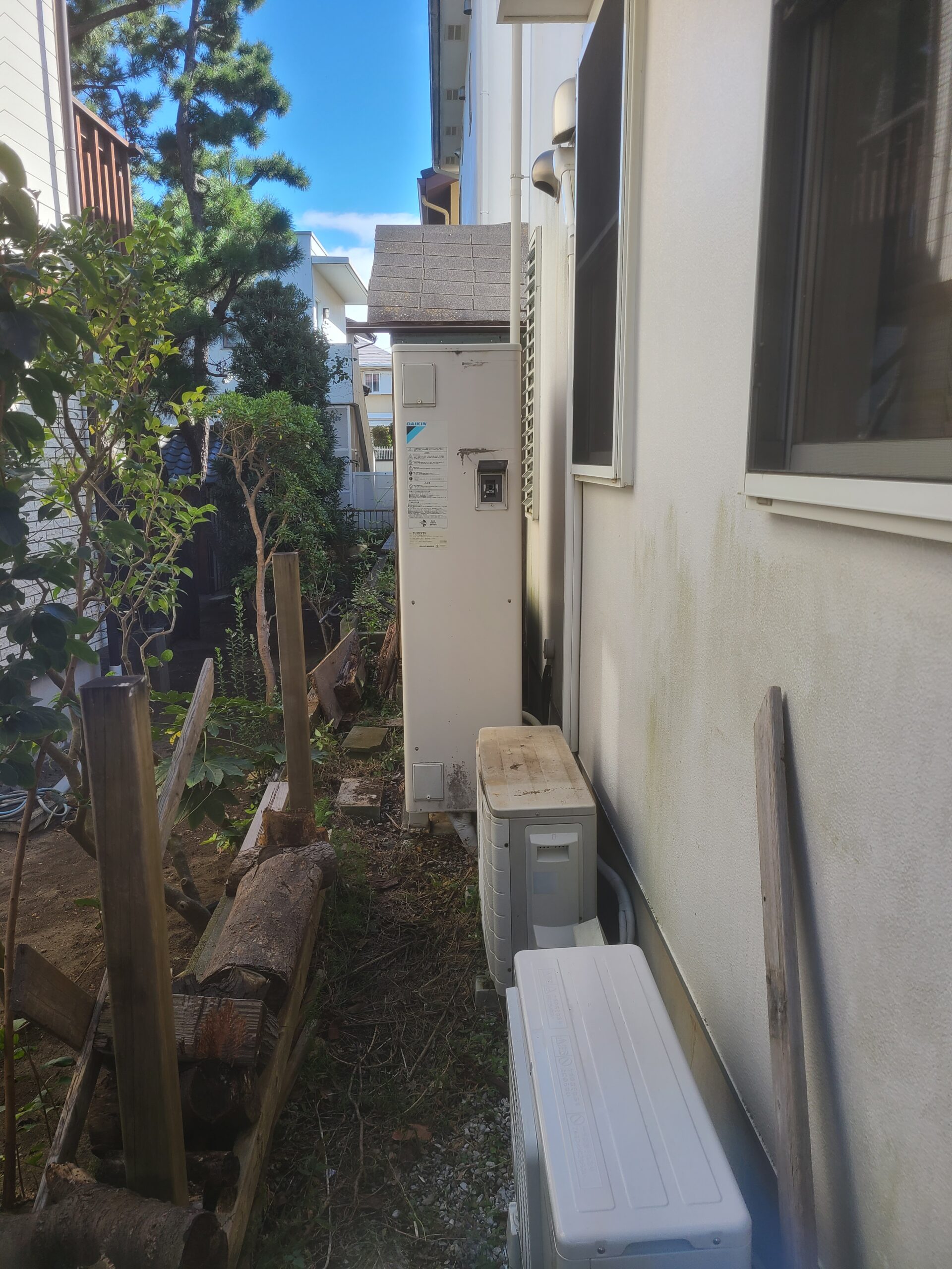 施工前 | 藤沢市周辺エリアのガス給湯器・電気温水器・エコキュート交換｜ 株式会社内藤商事