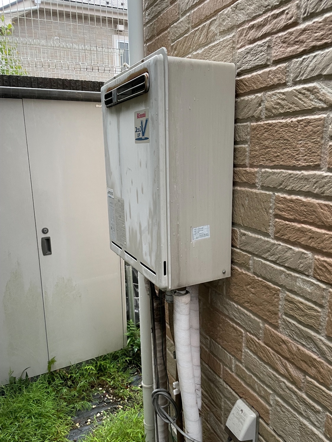 施工前 | 藤沢市周辺エリアのガス給湯器・電気温水器・エコキュート交換｜ 株式会社内藤商事