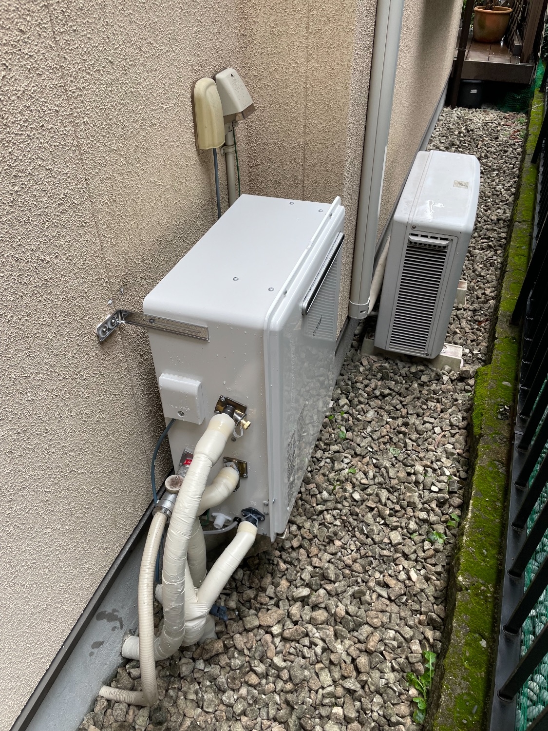 施工後 | 藤沢市周辺エリアのガス給湯器・電気温水器・エコキュート交換｜ 株式会社内藤商事