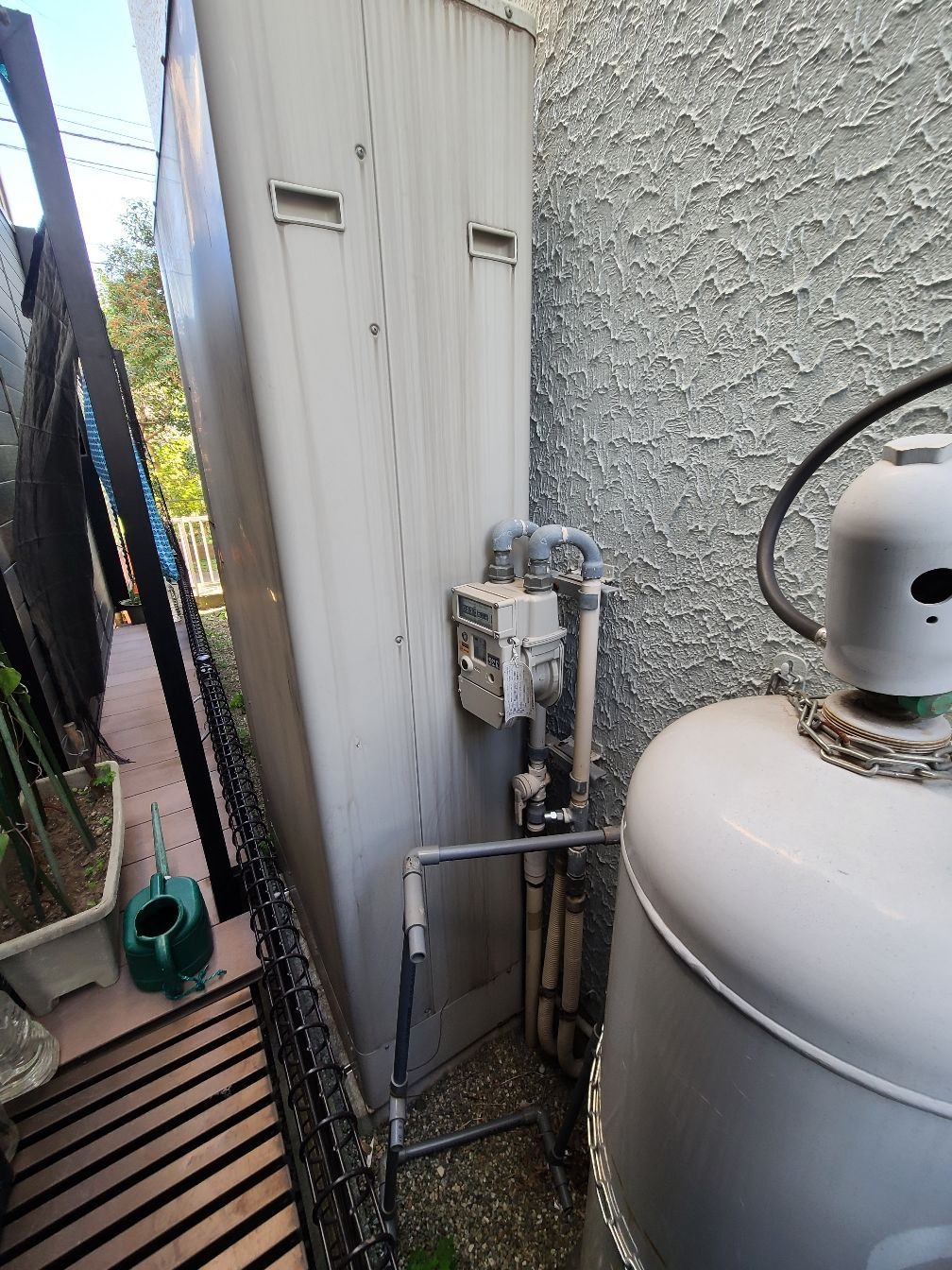 施工前 | 藤沢市周辺エリアのガス給湯器・電気温水器・エコキュート交換｜ 株式会社内藤商事