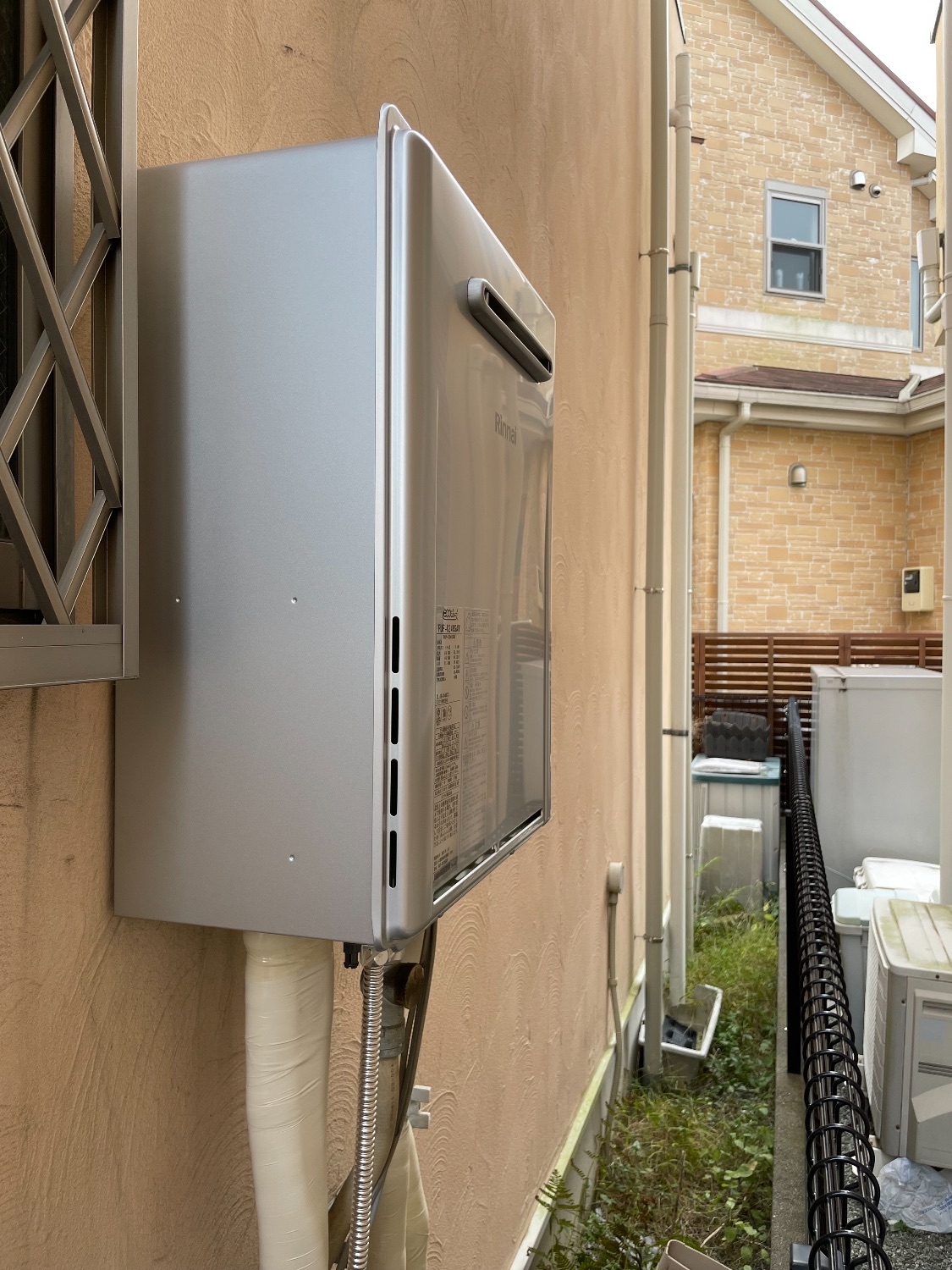 施工後 | 藤沢市周辺エリアのガス給湯器・電気温水器・エコキュート交換｜ 株式会社内藤商事