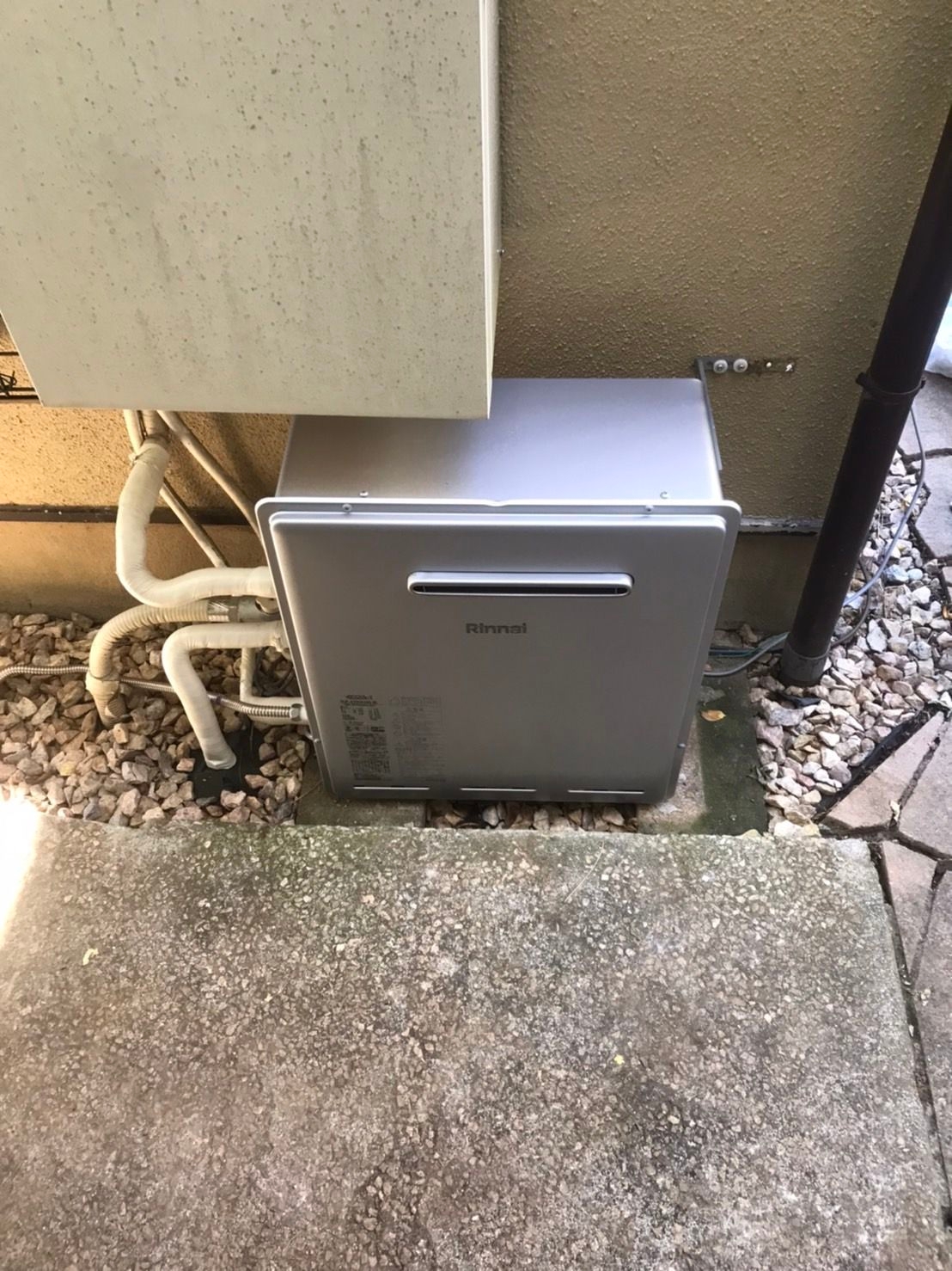 施工後 | 藤沢市周辺エリアのガス給湯器・電気温水器・エコキュート交換｜ 株式会社内藤商事