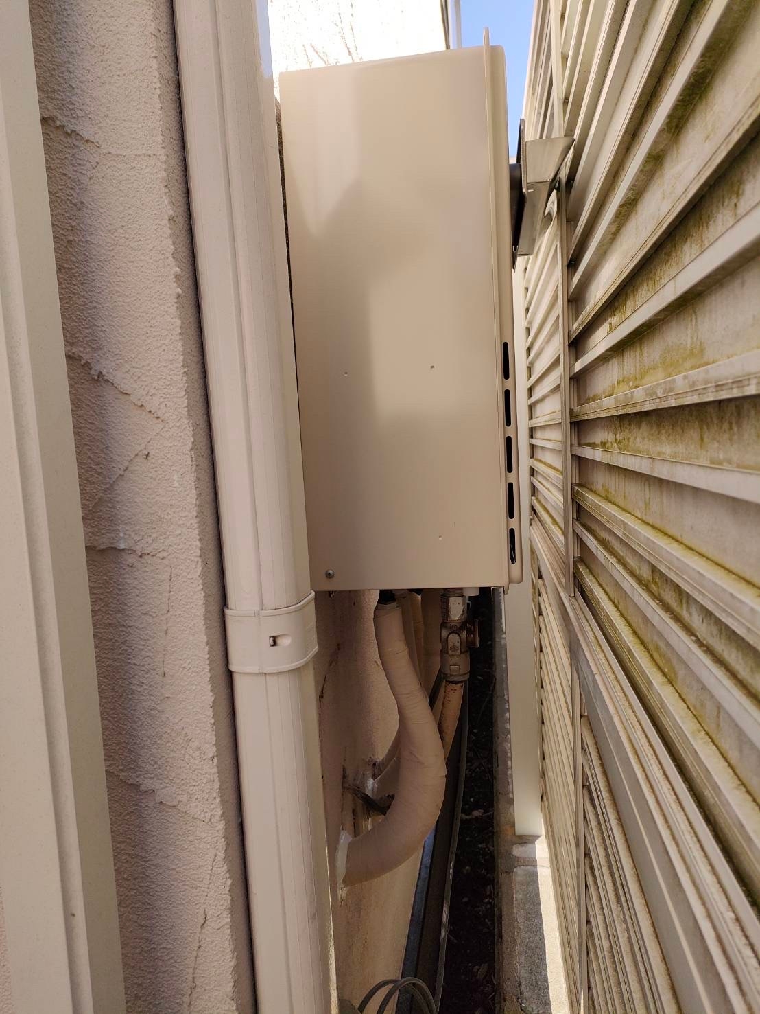 施工後 | 藤沢市周辺エリアのガス給湯器・電気温水器・エコキュート交換｜ 株式会社内藤商事