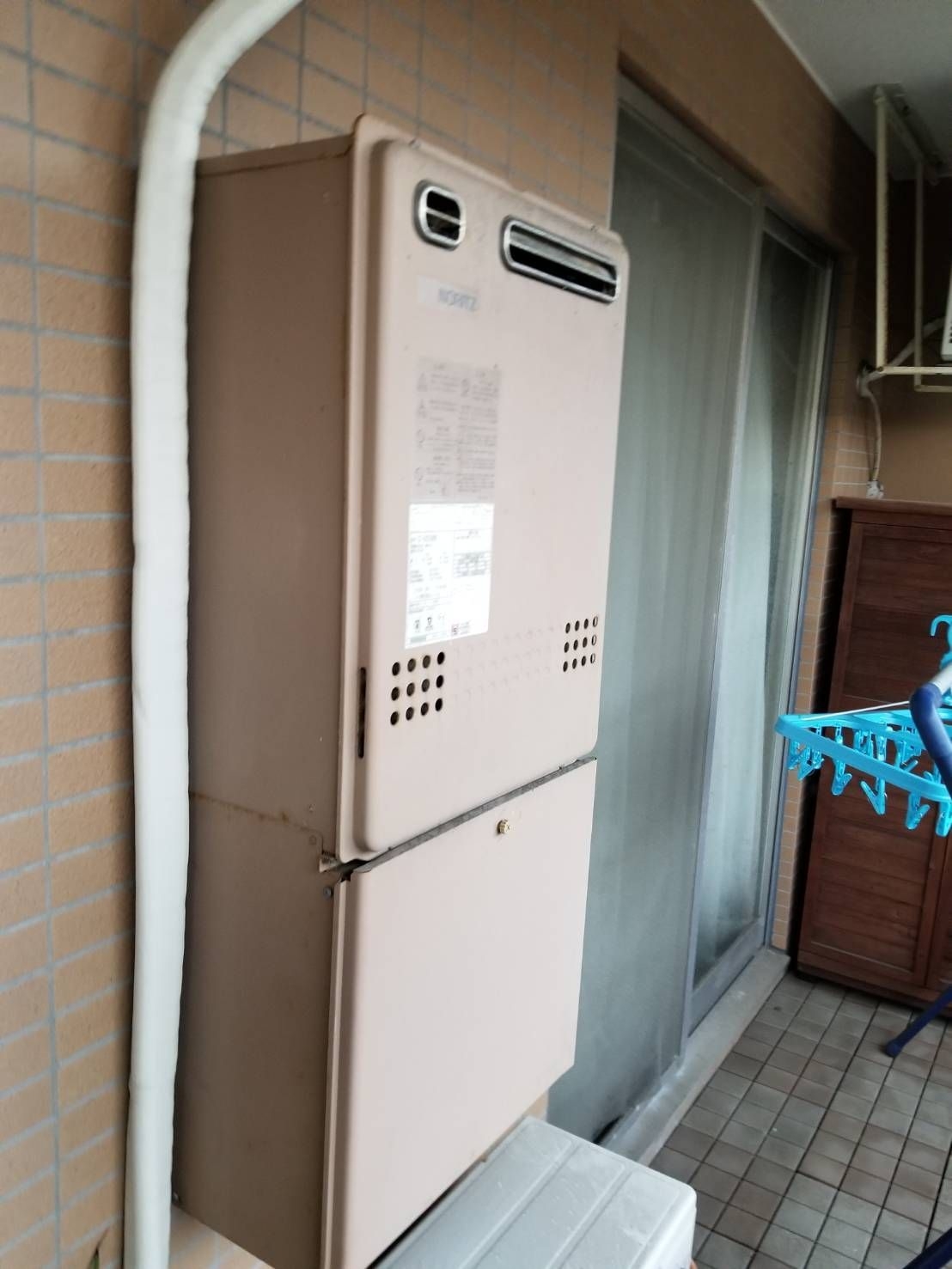 施工前 | 藤沢市周辺エリアのガス給湯器・電気温水器・エコキュート交換｜ 株式会社内藤商事