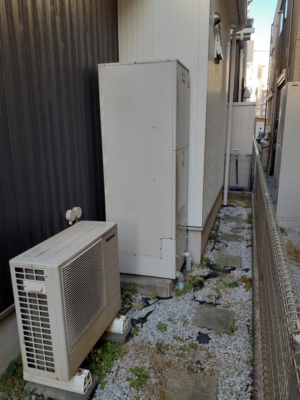 施工前 | 藤沢市周辺エリアのガス給湯器・電気温水器・エコキュート交換｜ 株式会社内藤商事