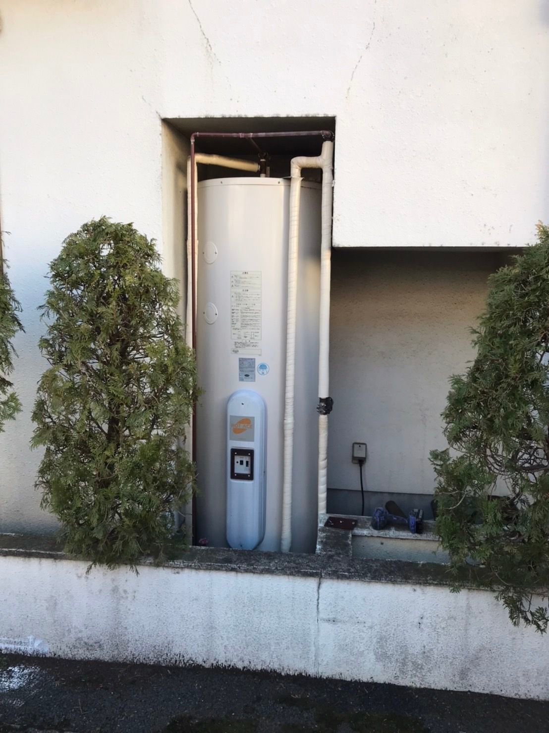 施工前 | 藤沢市周辺エリアのガス給湯器・電気温水器・エコキュート交換｜ 株式会社内藤商事