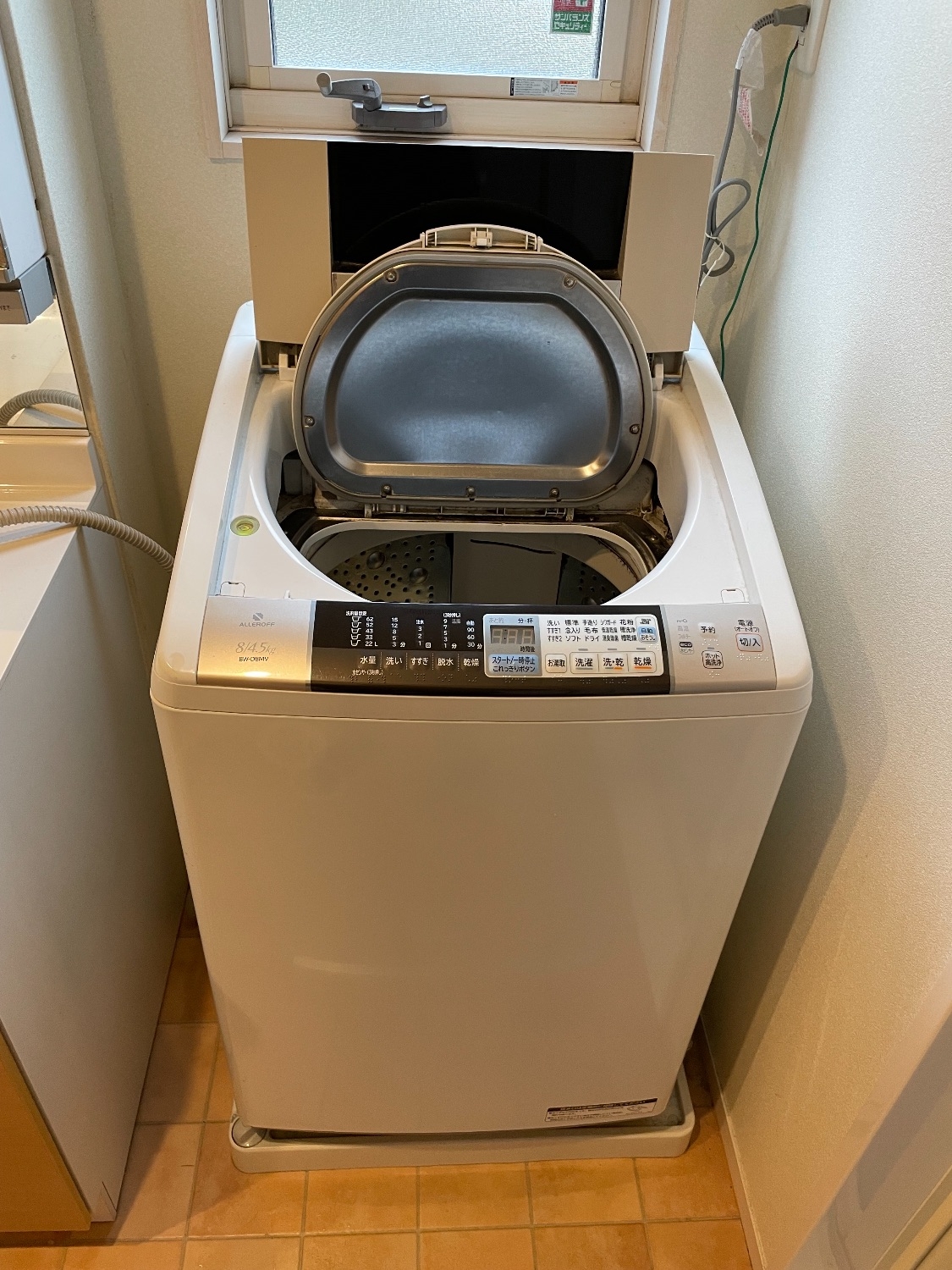 施工前 | 藤沢市周辺エリアのガス給湯器・電気温水器・エコキュート交換｜ 株式会社内藤商事