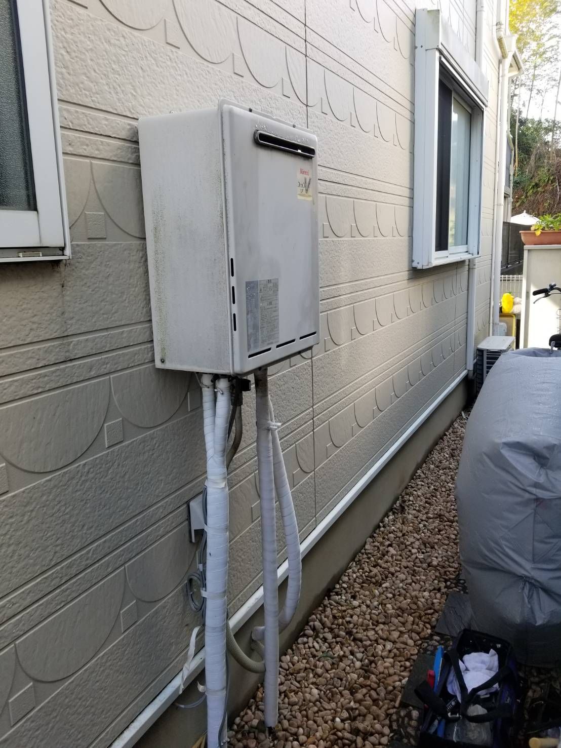 施工前 | 藤沢市周辺エリアのガス給湯器・電気温水器・エコキュート交換｜ 株式会社内藤商事