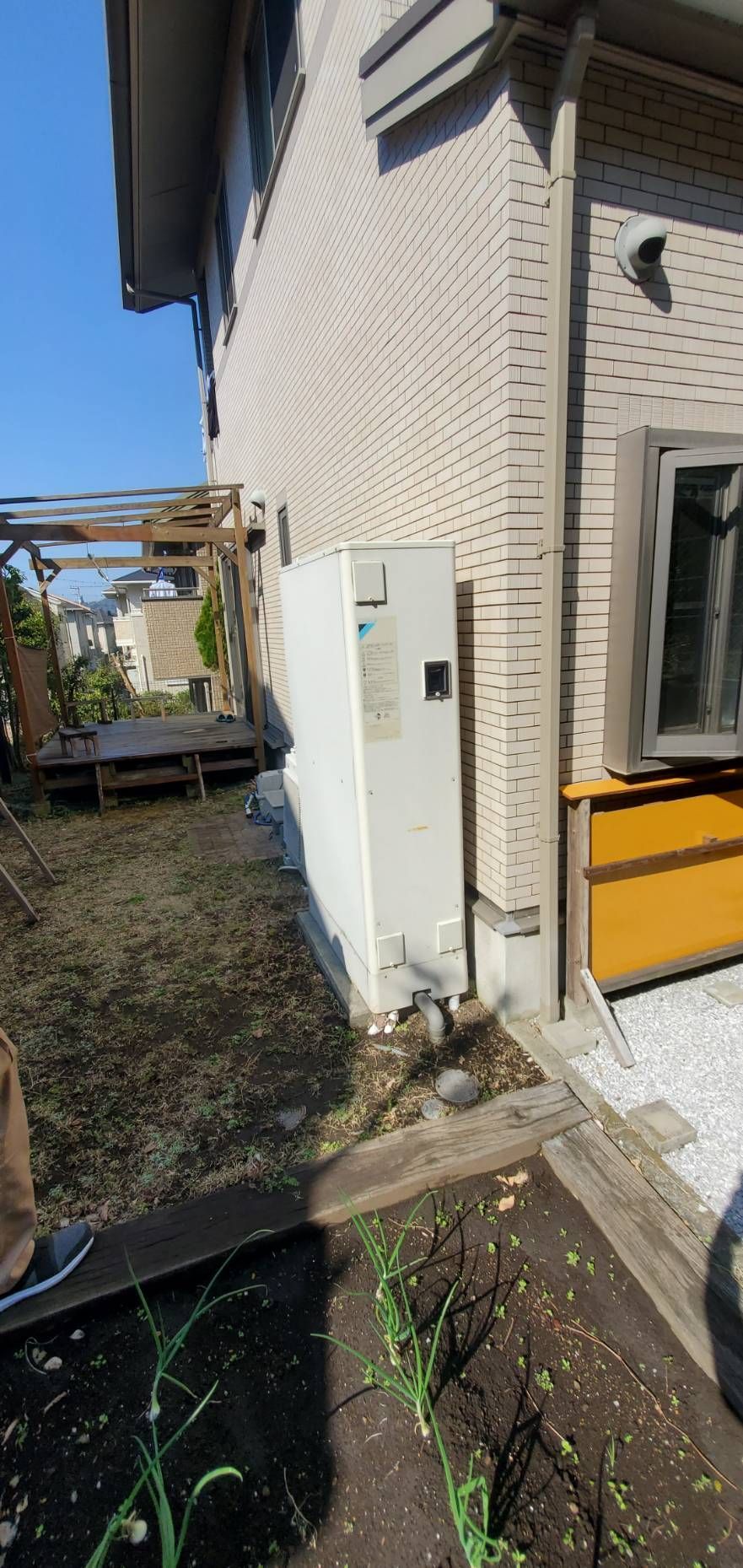 施工前 | 藤沢市周辺エリアのガス給湯器・電気温水器・エコキュート交換｜ 株式会社内藤商事