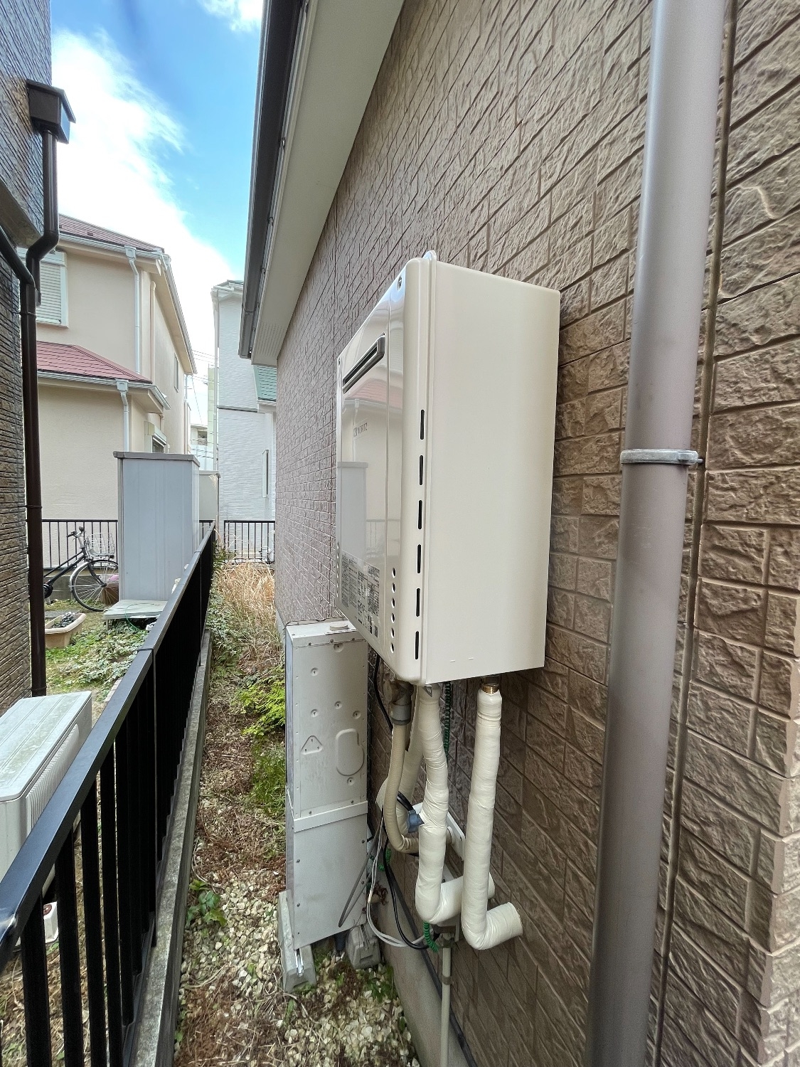 施工後 | 藤沢市周辺エリアのガス給湯器・電気温水器・エコキュート交換｜ 株式会社内藤商事